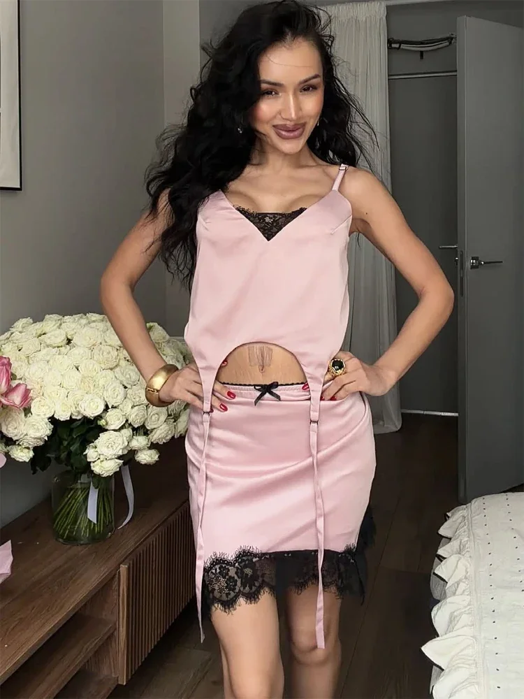 

Lace Patchwork Mini Skirt Suit Women Sexy Chic Solid V-neck Sling Vest Waist Cinching Short Skirts Set Lady Daily Street Clothes