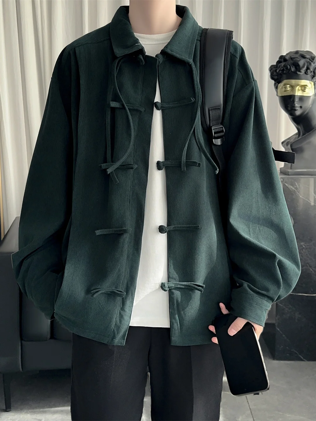 

Retro Chinese Sle Loose Fit Long Sve Corduroy Jaet Men's Faionable Casual Top High-End Feelings Button Design