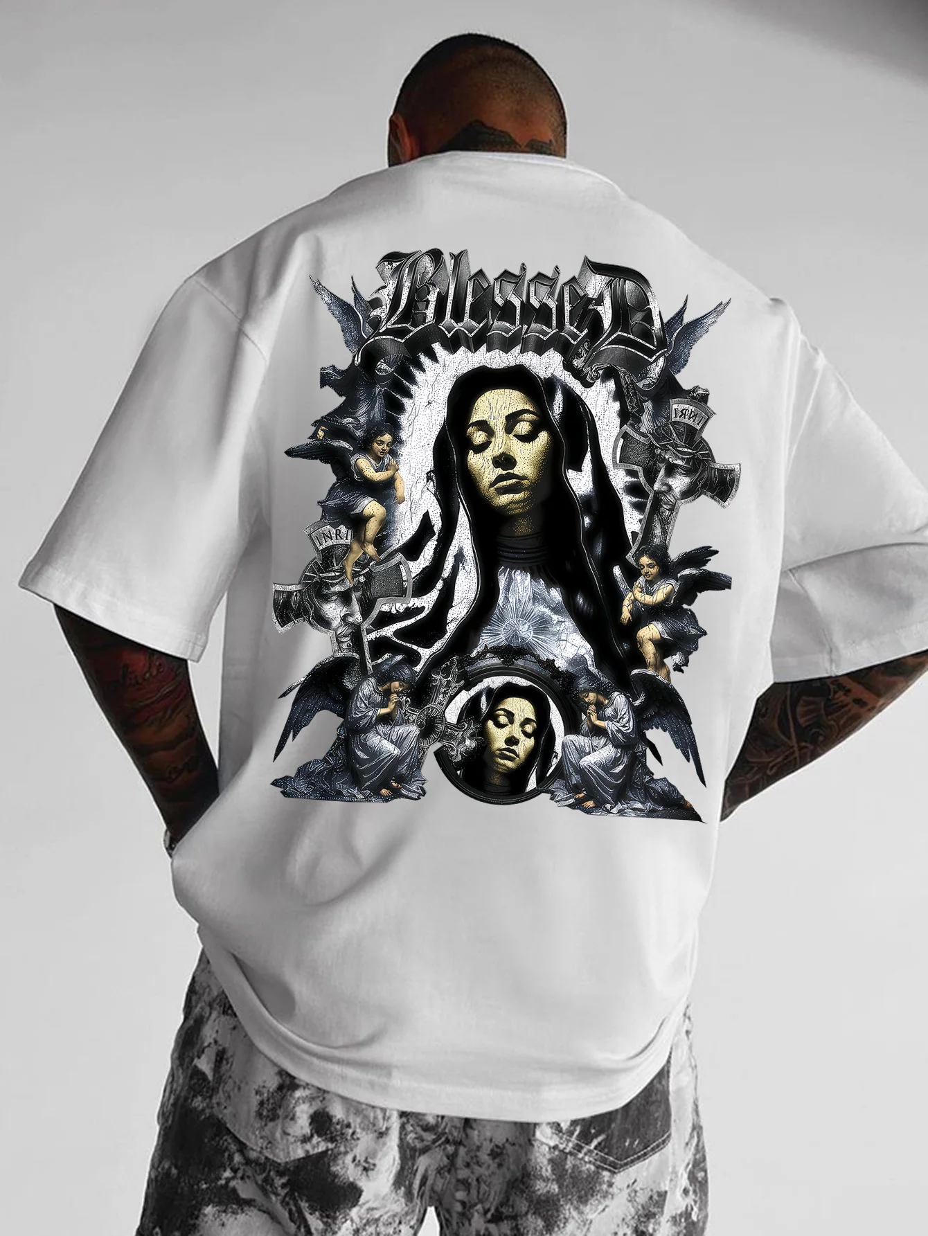 Men's Oversized Gothic Christian Streetwear T-shirt Brand Blessed Virgin Mary Angel Cross Vintage Graphic Print Loose Fit Cotton