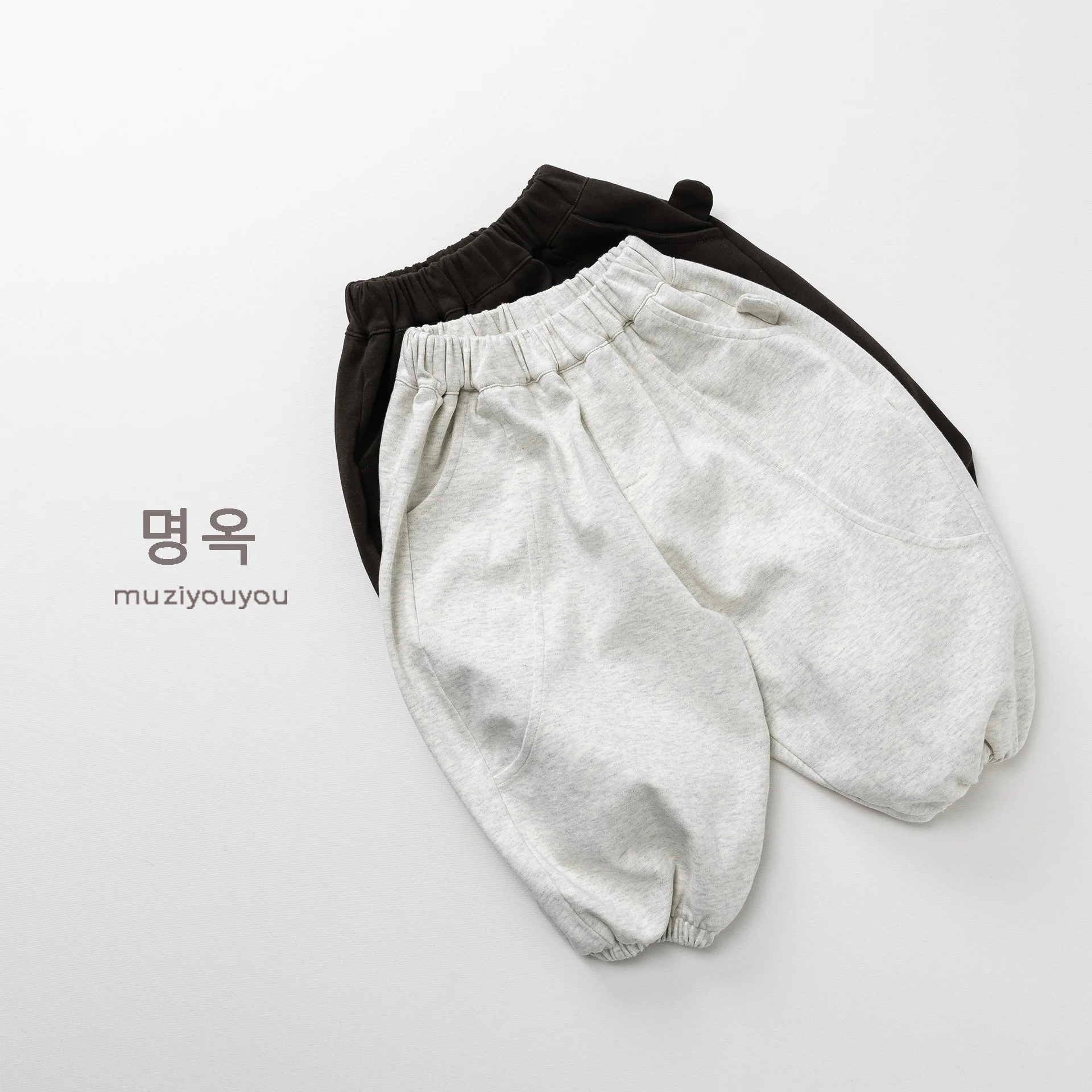 

Летние новые детские тонкие хлопковые повседневные брюки 2026 года, однотонные шаровары для девочек, свободные брюки для малышей, спортивные штаны для мальчиков, детская одежда