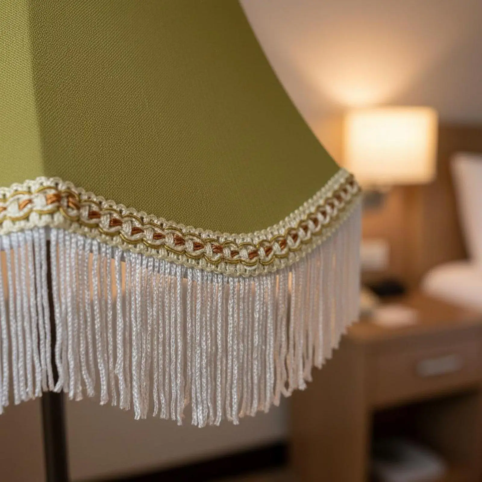 paralume-in-tessuto-vintage-a-cupola-con-decorazione-a-nappa-luce-morbida-per-hotel-e-lampade-da-lettura-notturne