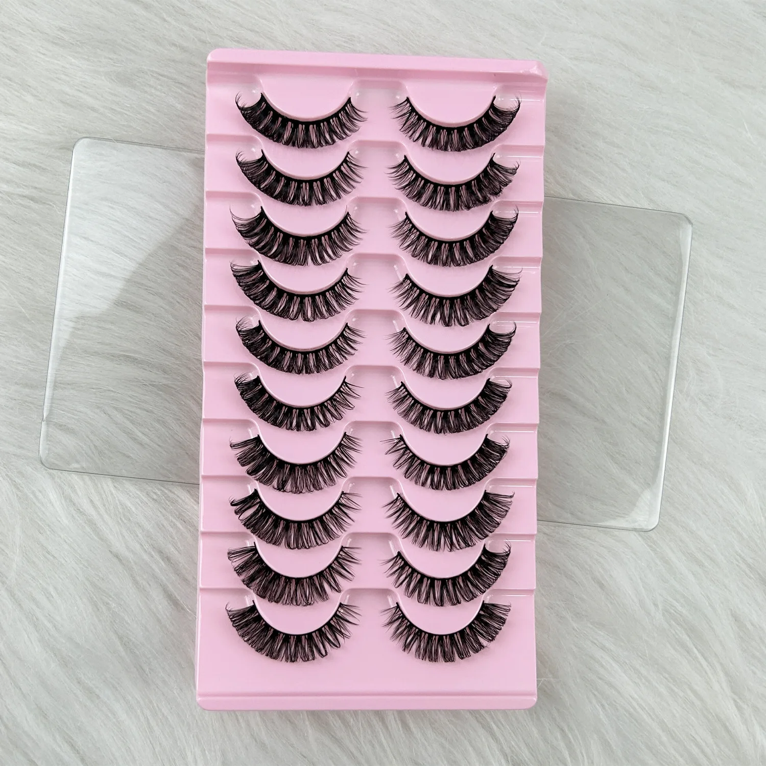 10 par rzęs 3D Naturalne sztuczne rzęsy Puszyste Miękkie Krzyżowane Rzęsy Manga Efekt Kociego Oka Delikatne Naturalne Przedłużanie Rzęs Makijaż