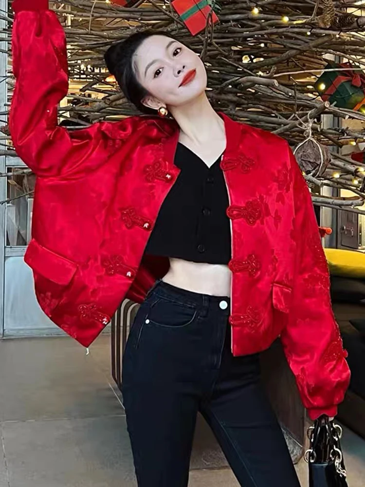 

Red New Chinese Style Cotton Jacket Women's New Year's Outfit High-End Retro Embroidery Button Super Beautiful Cotton Clothes