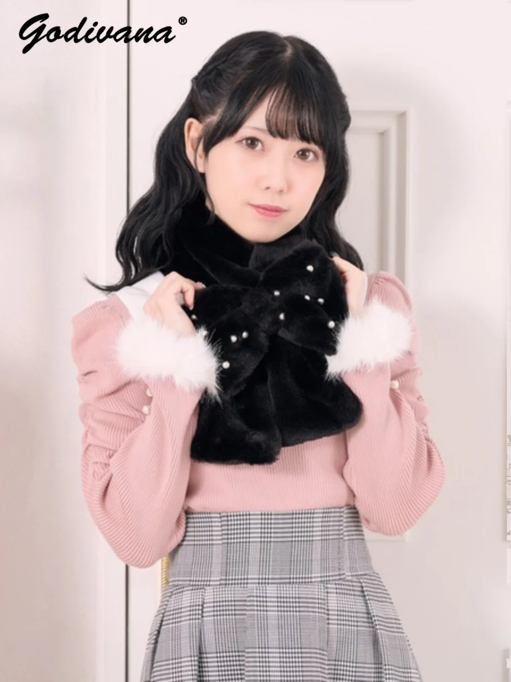 Cute Pearl Beaded Bow Scarf Japanese Plush Imitation Rabbit Hair Sweet Girl Winter Women\'s Warm Neckerchief