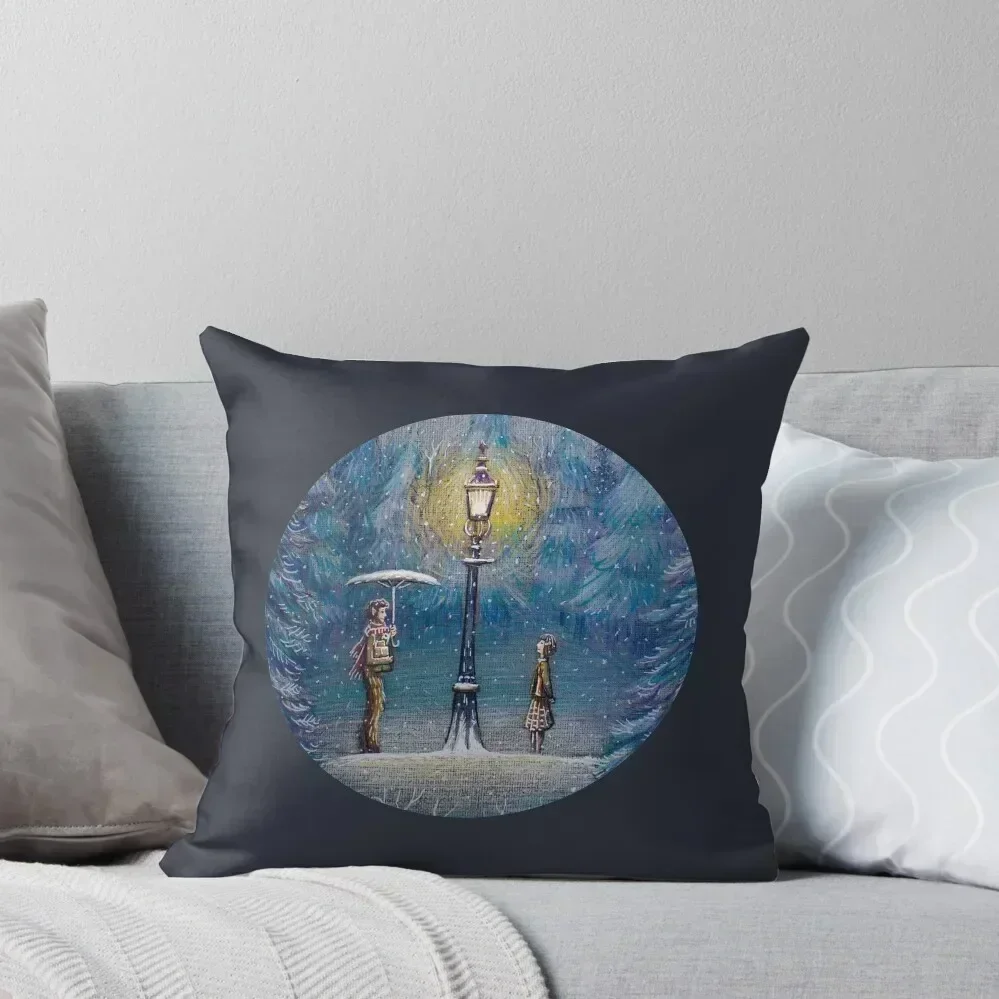 

Narnia Magic Lantern Throw Throw Pillow New year Sofa Covers For Living Room Luxury Sofa Cushions Christmas Pillow Cases pillow