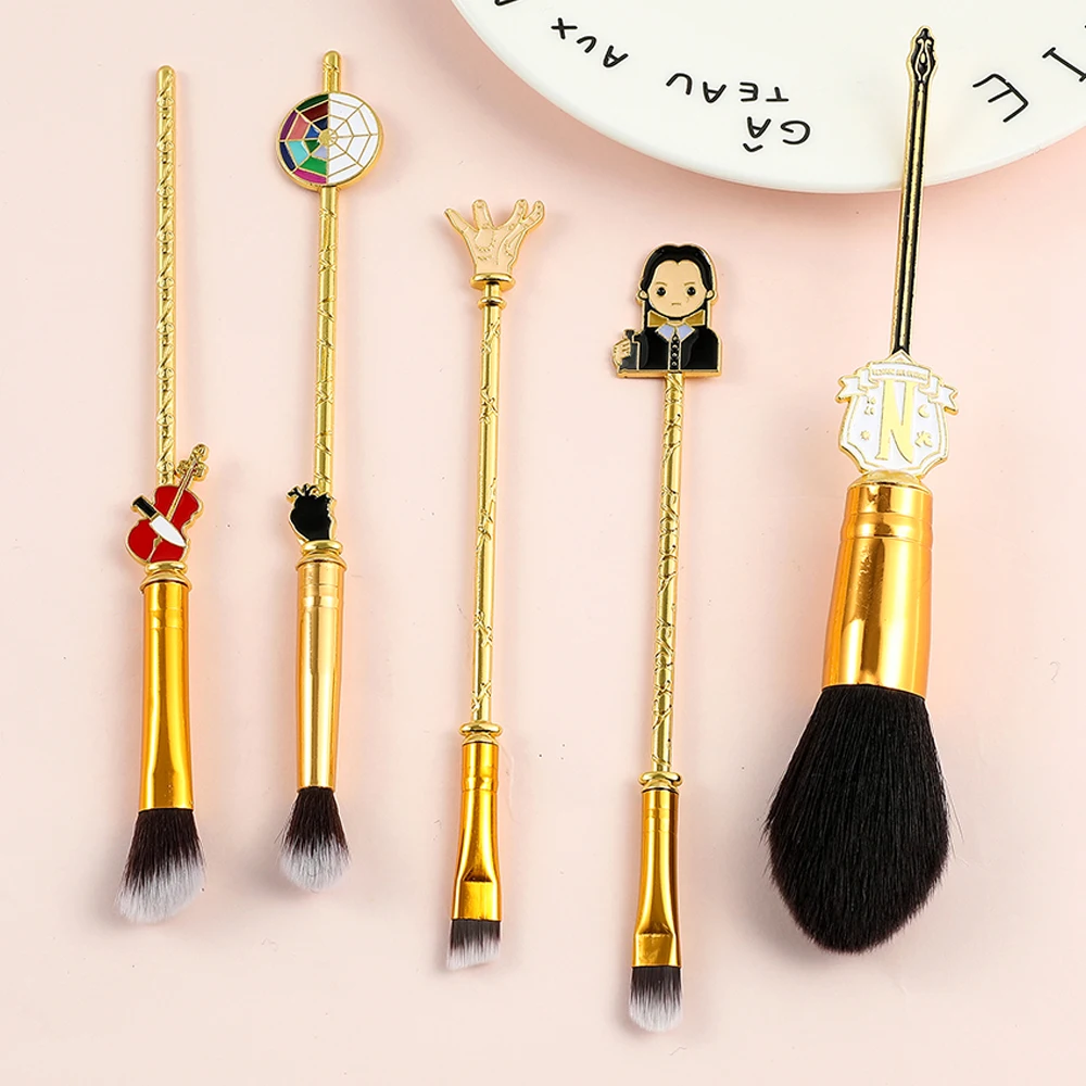 5Pcs Wednesday Addams Makeup Brushes Powder Blending Blush Concealer Eyebrow Brush With Pouch Cosplay Props