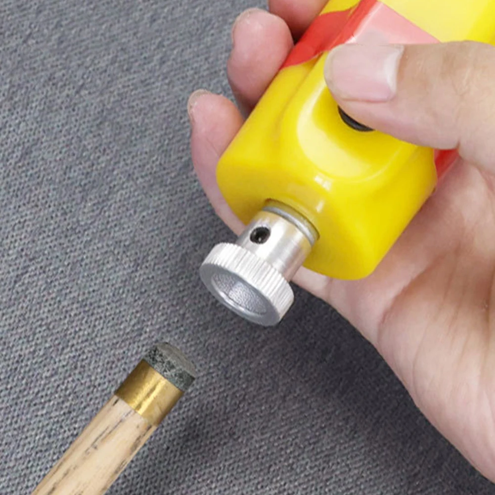 เครื่องมือสร้างปลายคิวไฟฟ้าสําหรับสระว่ายน้ําและสําหรับสนุ๊กเกอร์ประกอบด้วยแผ่นเจียรสําหรับการซ่อมแซมและสร้างปลายคิวแบบกําหนดเอง