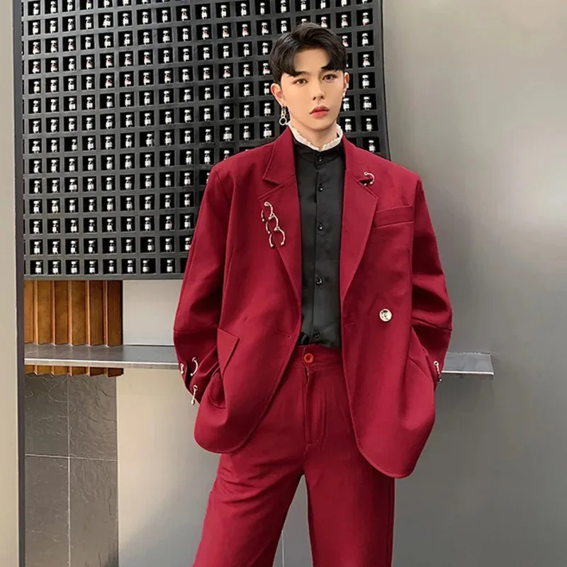 Autumn Winter Personalized Design Iron Ring Decoration Wine Red Suit 2024 New Korean Fashion Solid Color Male Luxury