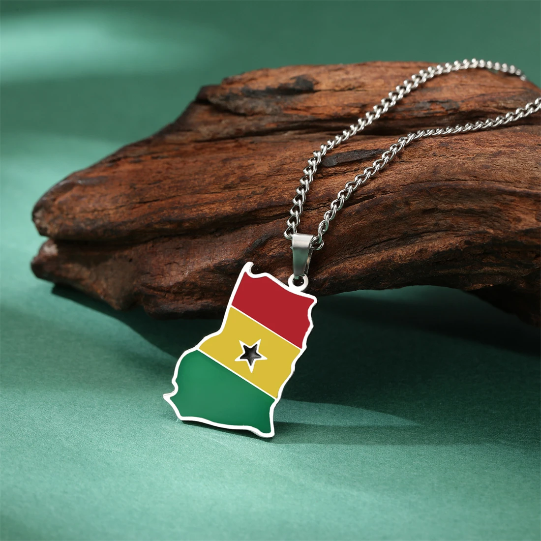 EUEAVAN Enamel Africa Ghana Map Flag Pendant Necklace Men Women Stainless Steel Gold Silver Color African Ghanaian Jewelry Gifts