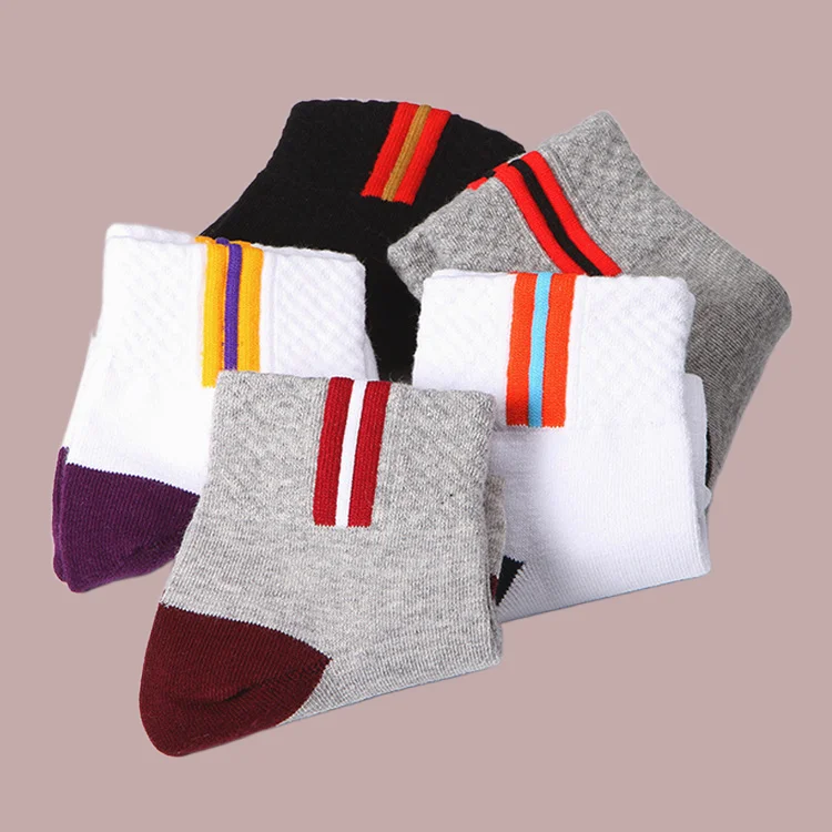 5/10 Paar geruchs neutrale schweiß absorbierende Socken für Männer in der Mitte der Wade Hochwertige, einfarbige, vielseitige Socken im Retro-College-Stil