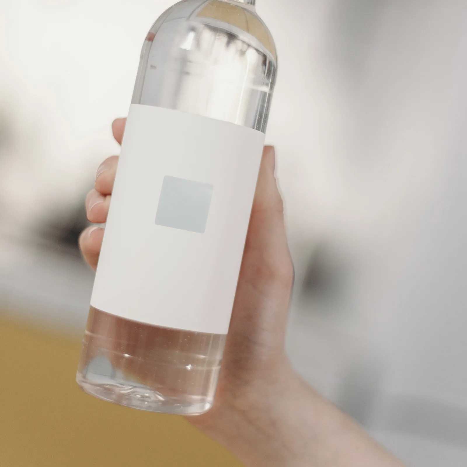 

100Pcs Label Sticker Waterproof Self-Adhesive Classification Patch for Home Organization Bottle Jar Marking Handwritten Note