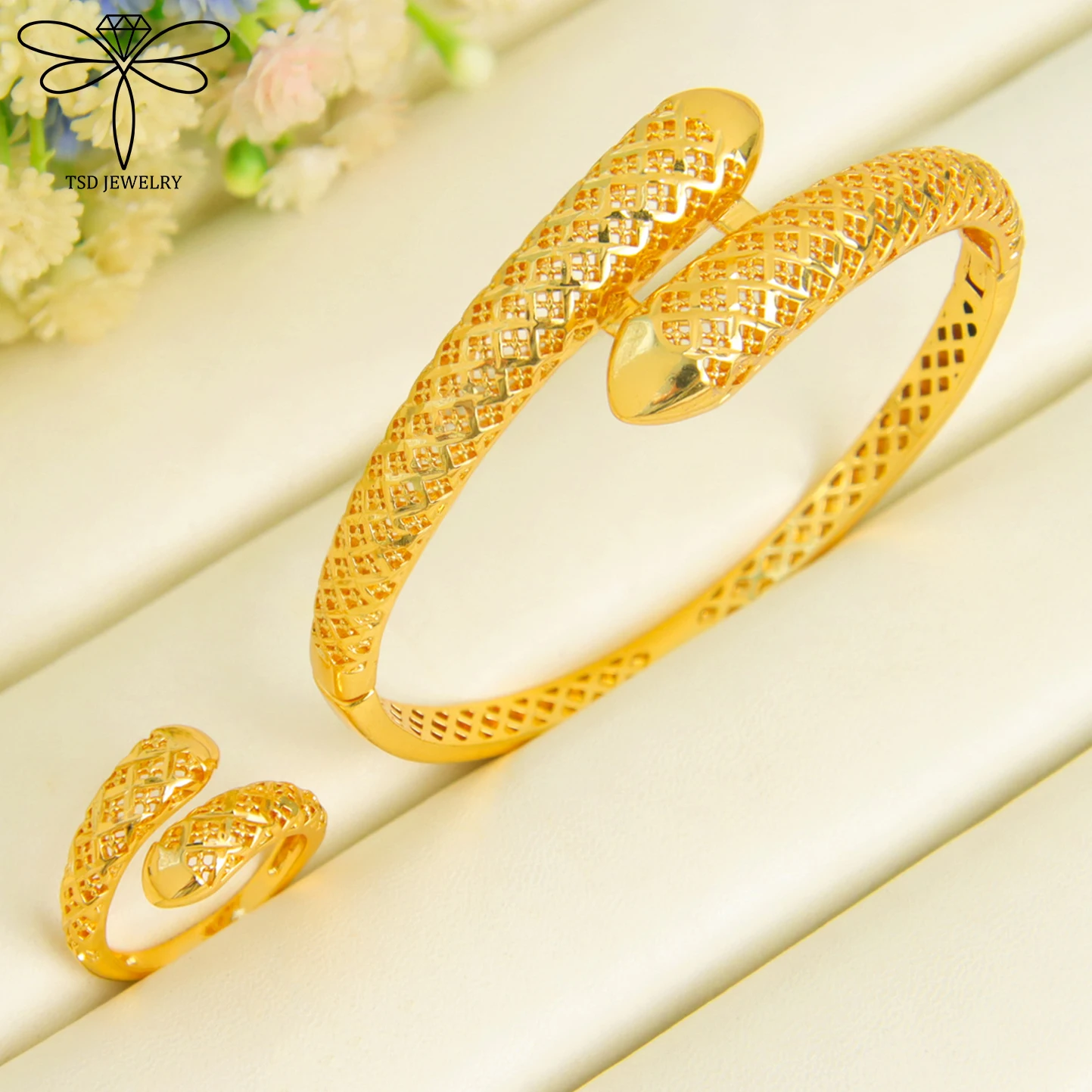 Arabischer Brautschmuck, 21k vergoldet, Habesha Mode, offene Armreifen, Ring-Set, Dubai, islamischer Damenschmuck für Veranstaltungen und Partys – Detail 6