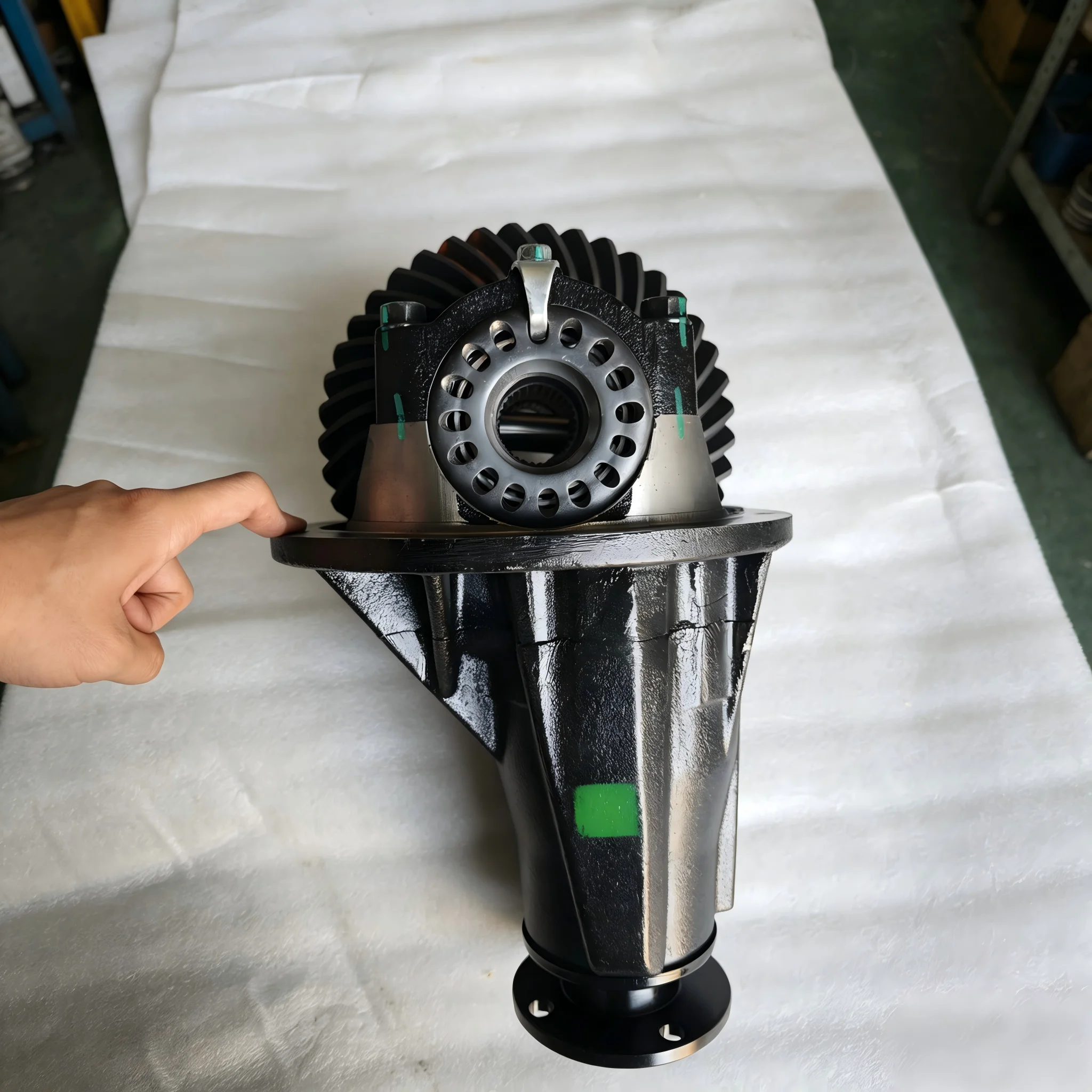Differential With Differential Carrier Assy 41110-6A311 10X43 High Quality Auto Parts for Toyota Land Cruiser 80