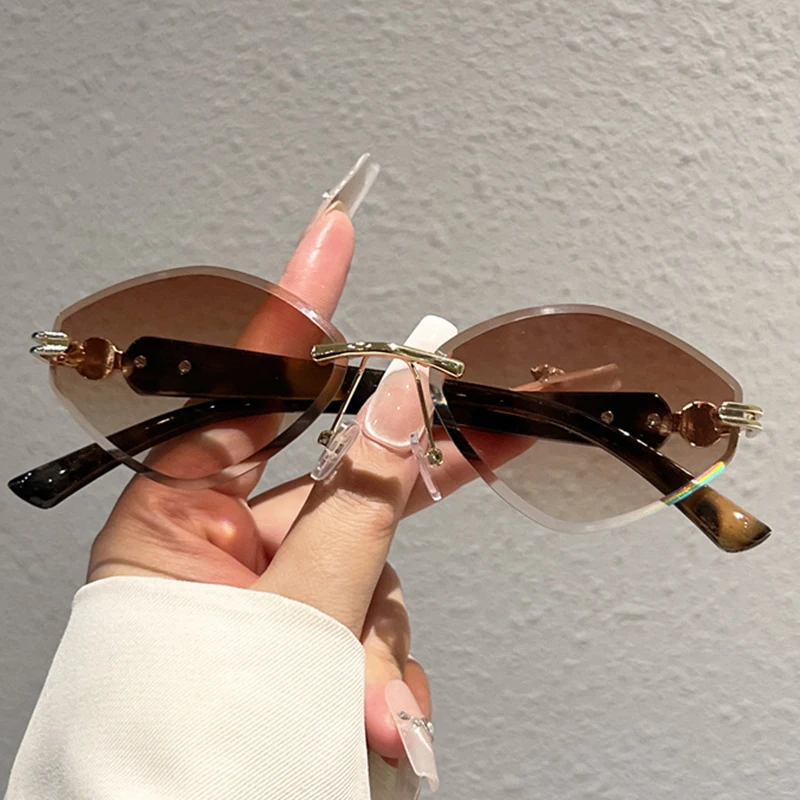 Oculos-de-sol-sem-aro-com-design-de-losango-de-marca-de-luxo-para-mulheres-e-homens-estilo-vintage-punk-com-corte-de-diamante-e-armacao-de-metal