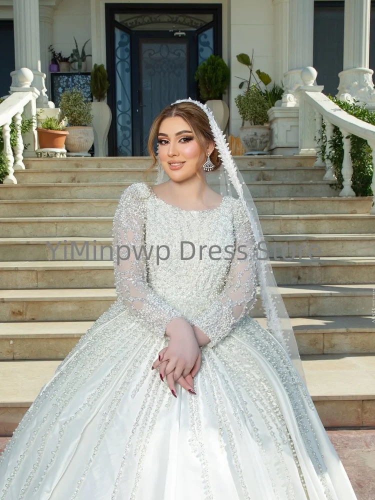 Robes de mariée de luxe col rond à manches longues robe de bal robe de mariée d'église avec paillettes perles balayage Train robe de mariée personnalisée
