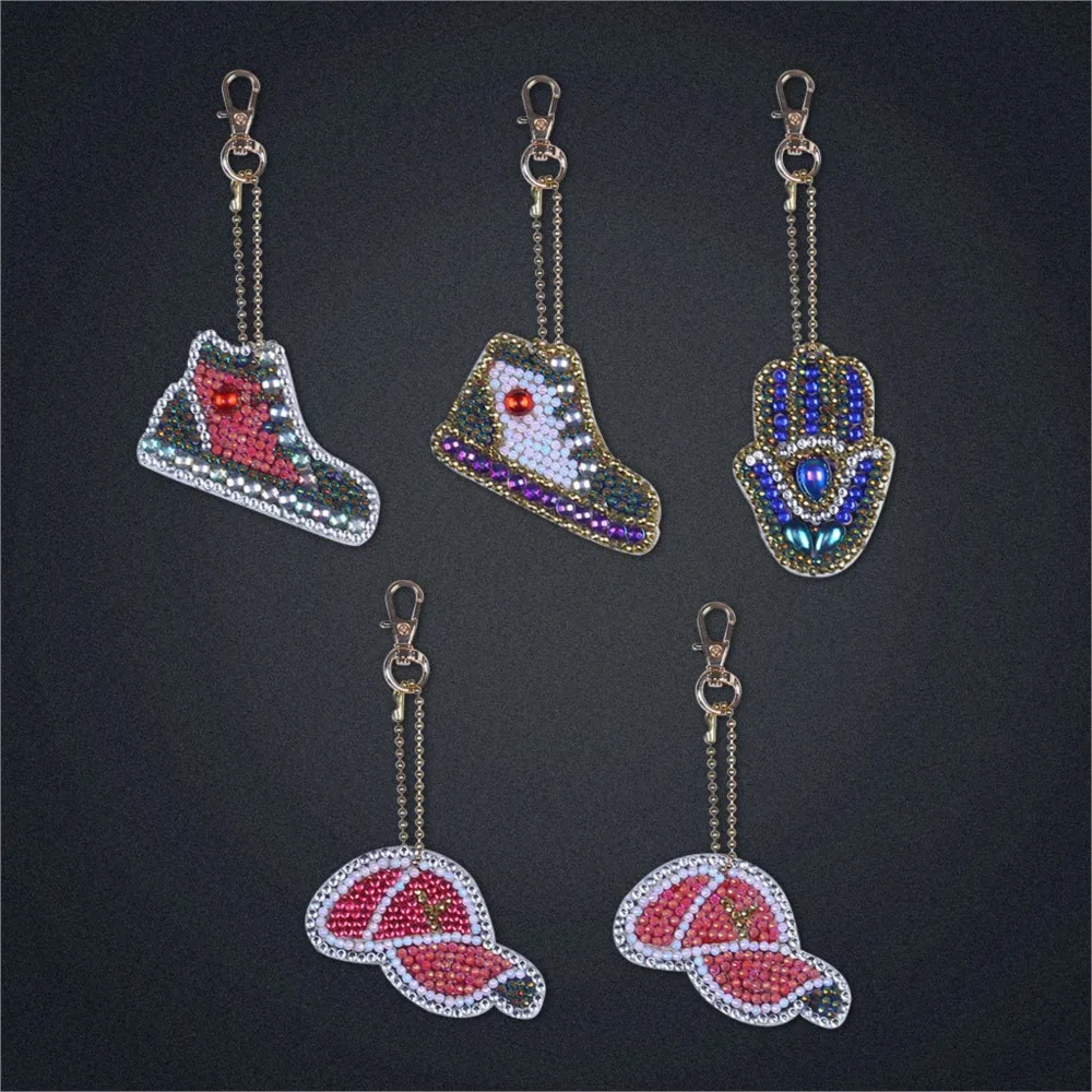 

Painted Shoes And Hats DIY Diamond Painting Keyring Mosaic Embroidery Cross Stitch Bag Pendant Birthday Gift Diamond Keychain