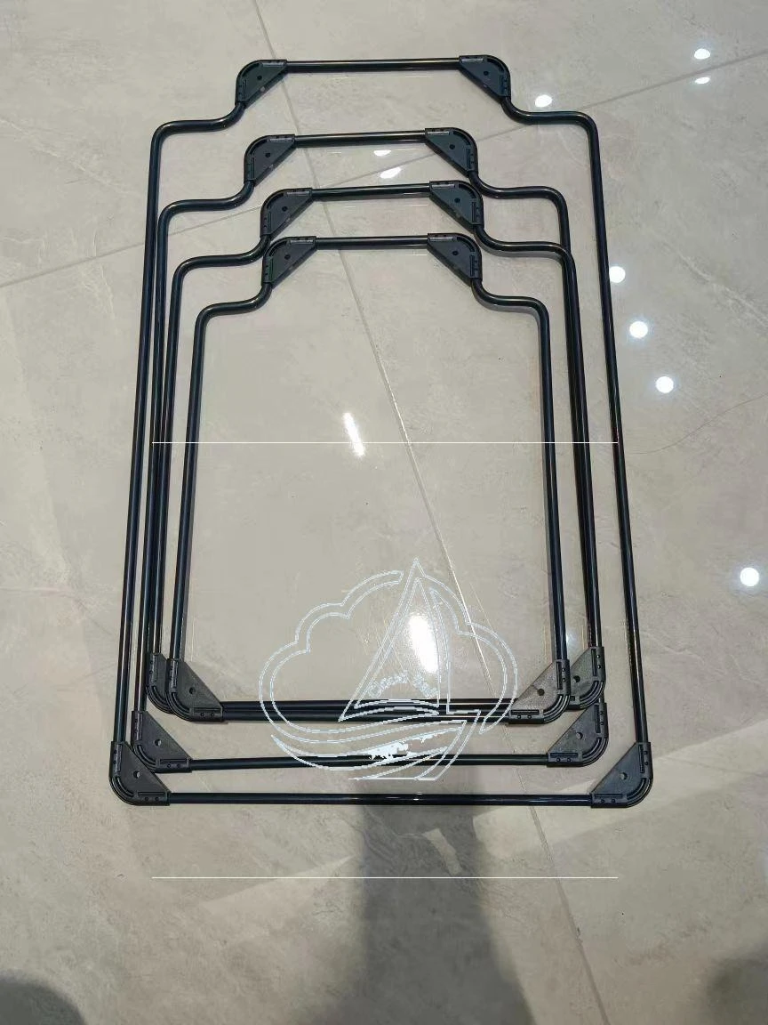Suitcase handle, suitcase partition, inner lining, partition layer, fixed straps, accessories, frame, keel
