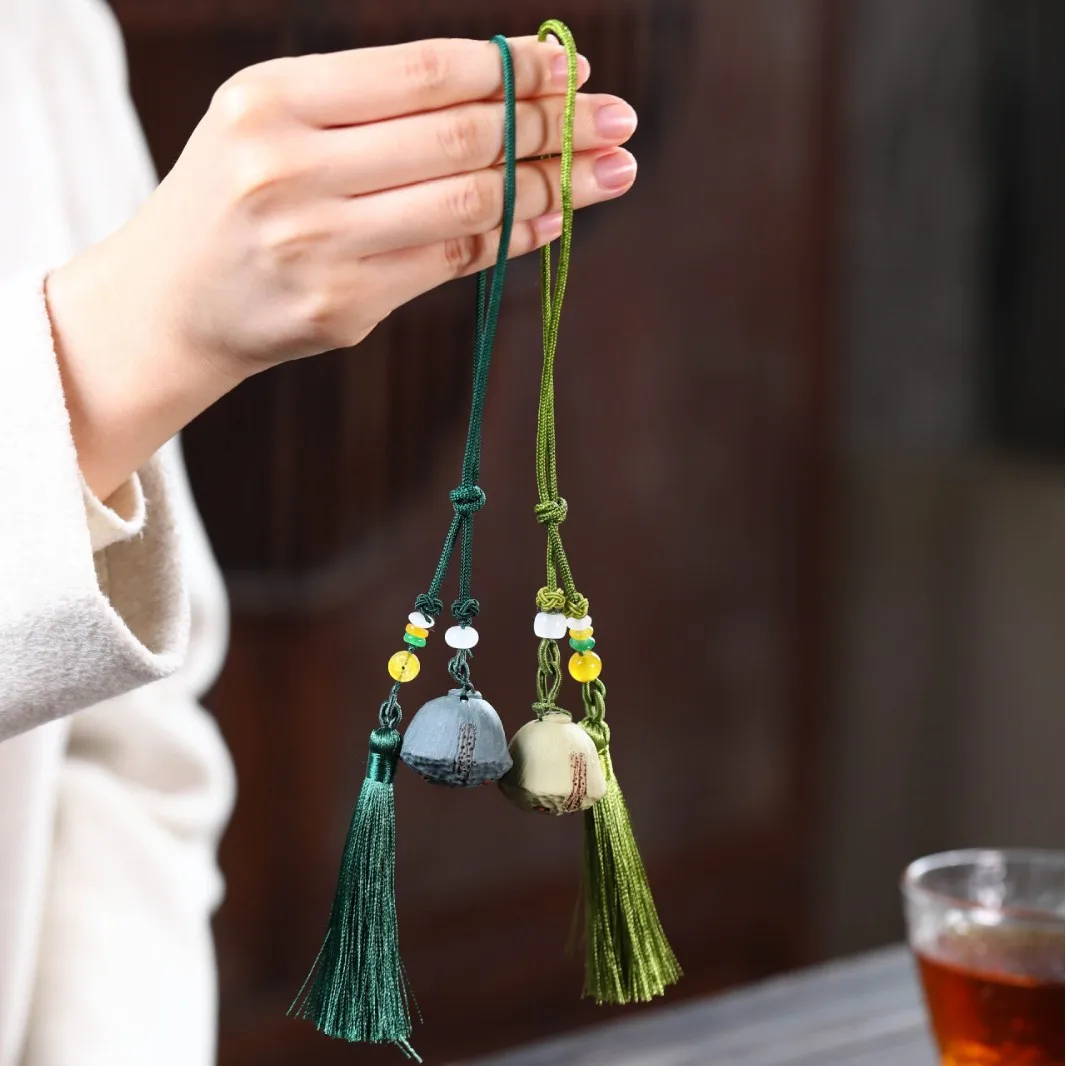 Yixing Original Mineral Purple Clay Lotus Creative Handmade Mini Tassel Pendant, Hand-Held Tea Accessory, Brings Good Luck