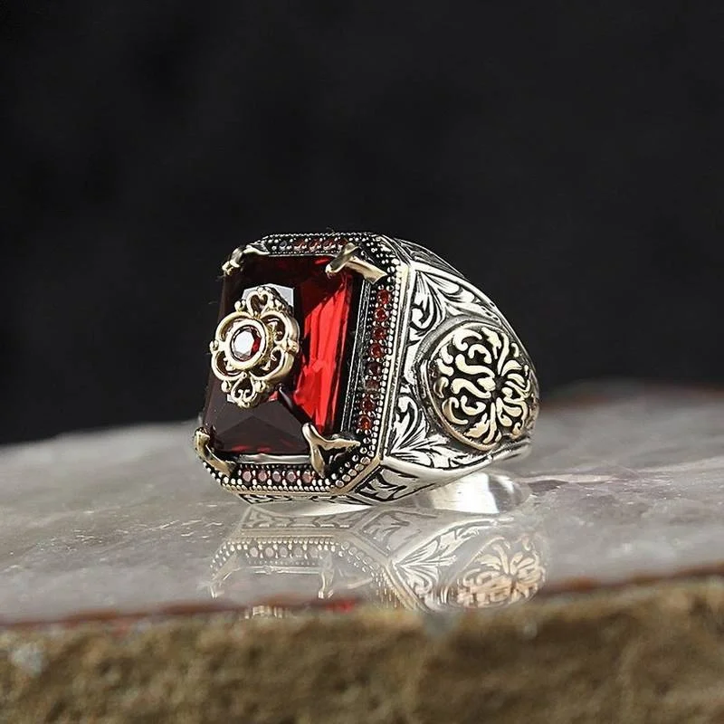 Retro Handmade Turkish Signet Ring for Men Women Ancient Silver Color Carved Eagle Ring Inlaid Red Zircon Punk Motor Biker Ring