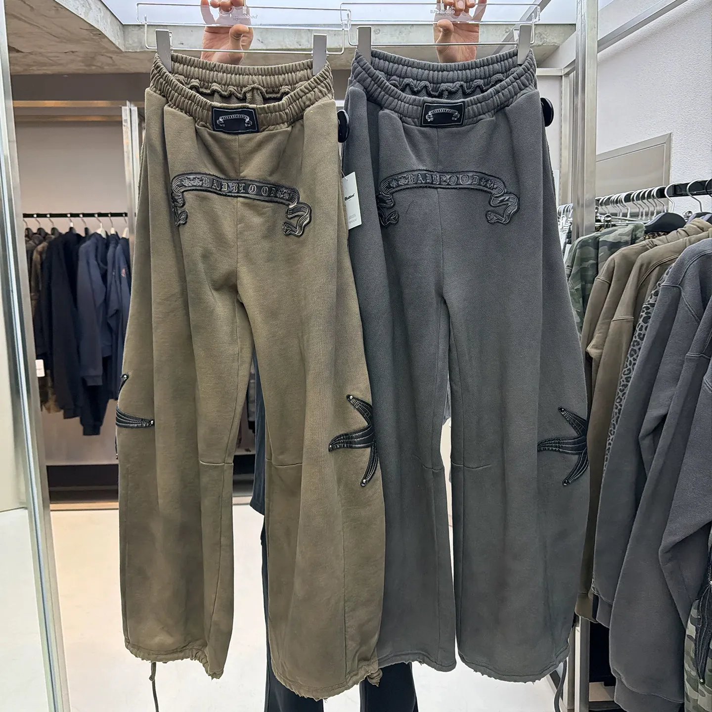 

Ретро-брюки свободного кроя с широкими штанинами, вышивкой букв, капюшоном, женские спортивные штаны в уличном стиле, повседневные брюки с естественной талией, прямые штанины