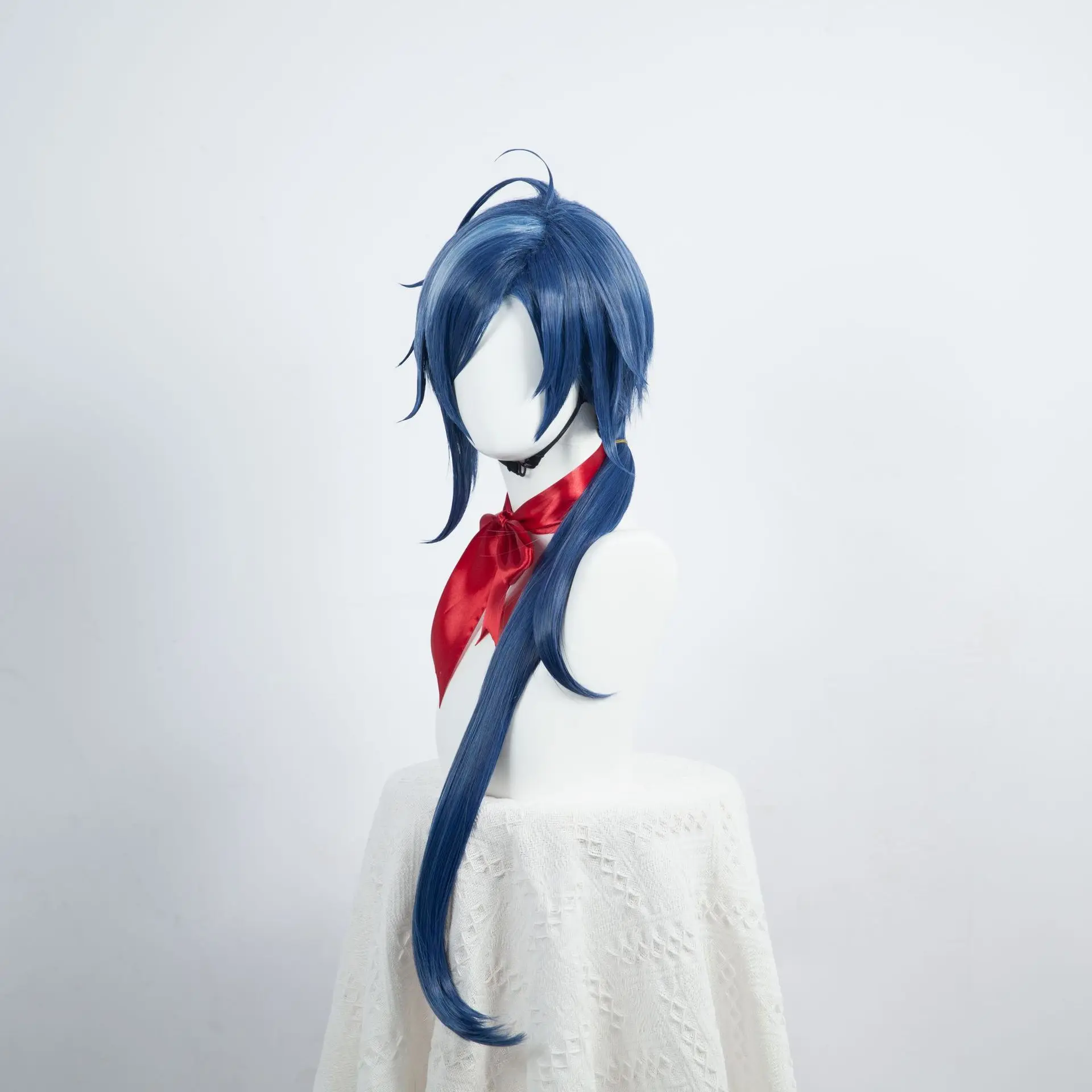 Peluca de cosplay Genshin Impact Kaeya, rosa, rizada, peluca de anime de juego