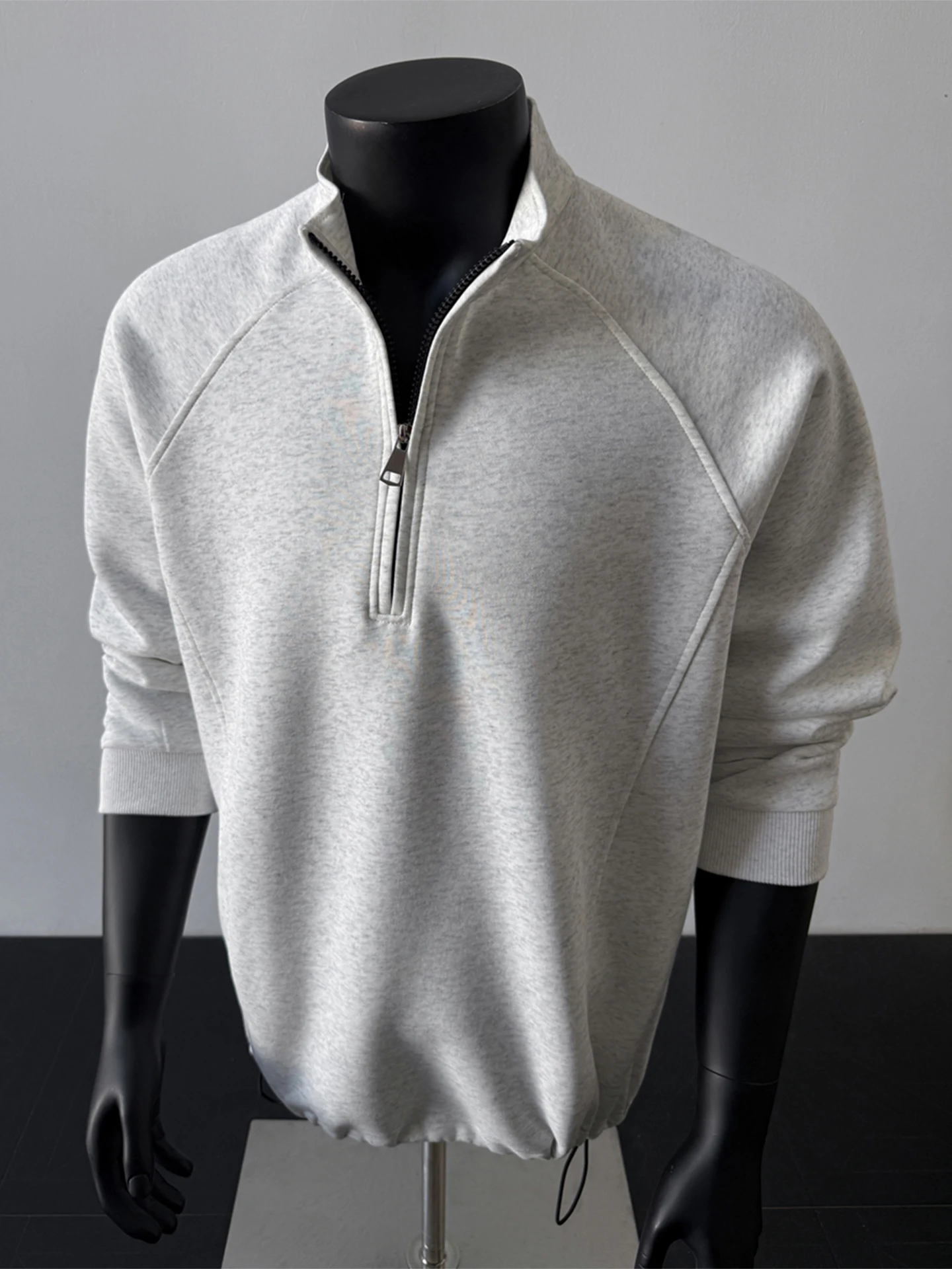 

Мужская толстовка American Sle Boxy с длинным рукавом на молнии, весна-осень, с декоративными вставками и утяжеленным низом на шнурке, плотная ткань