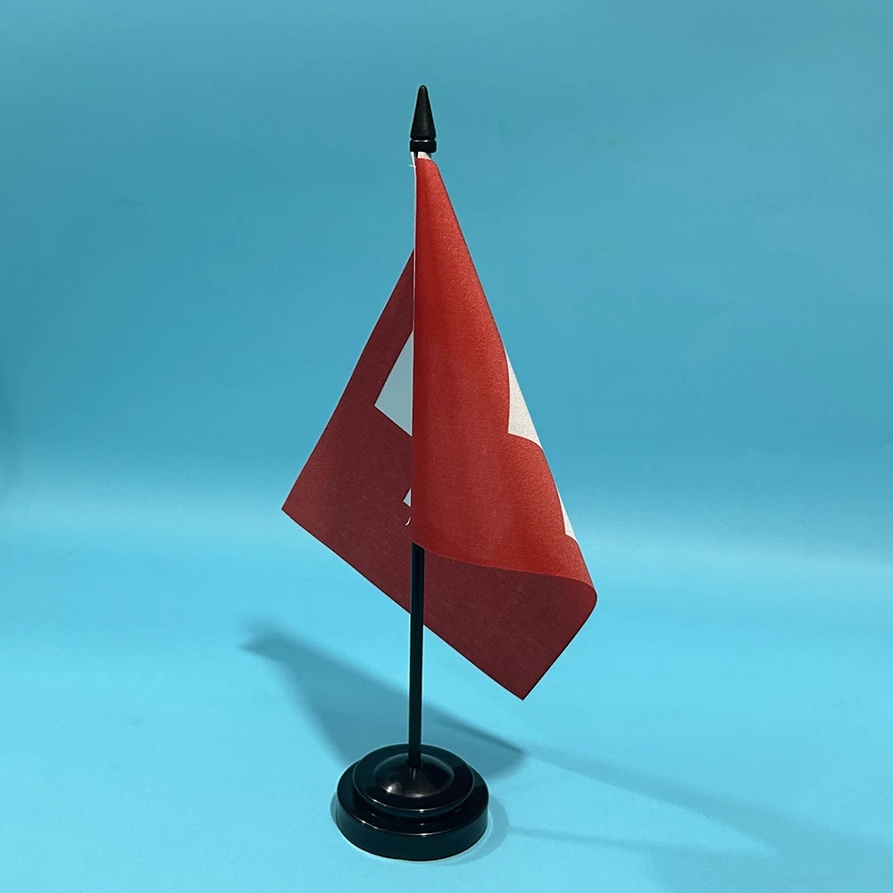 السماء العلم مكتب عمل علم العلم السويسري 14x21 سنتيمتر البوليستر الجدول العلم سويسرا الوطنية راية مكتب الحلي الأعلام