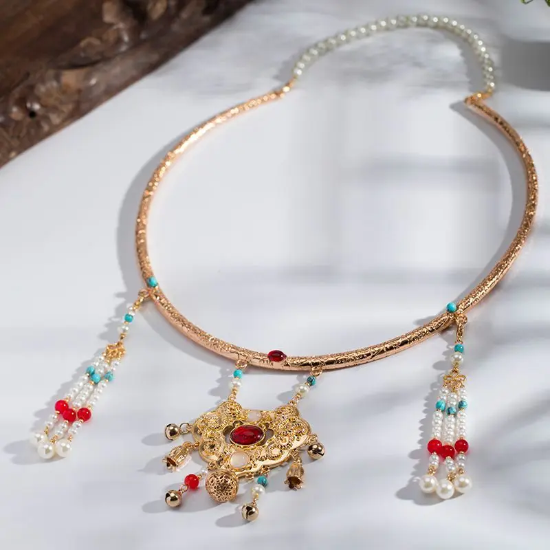 Chinese Style Neckl…