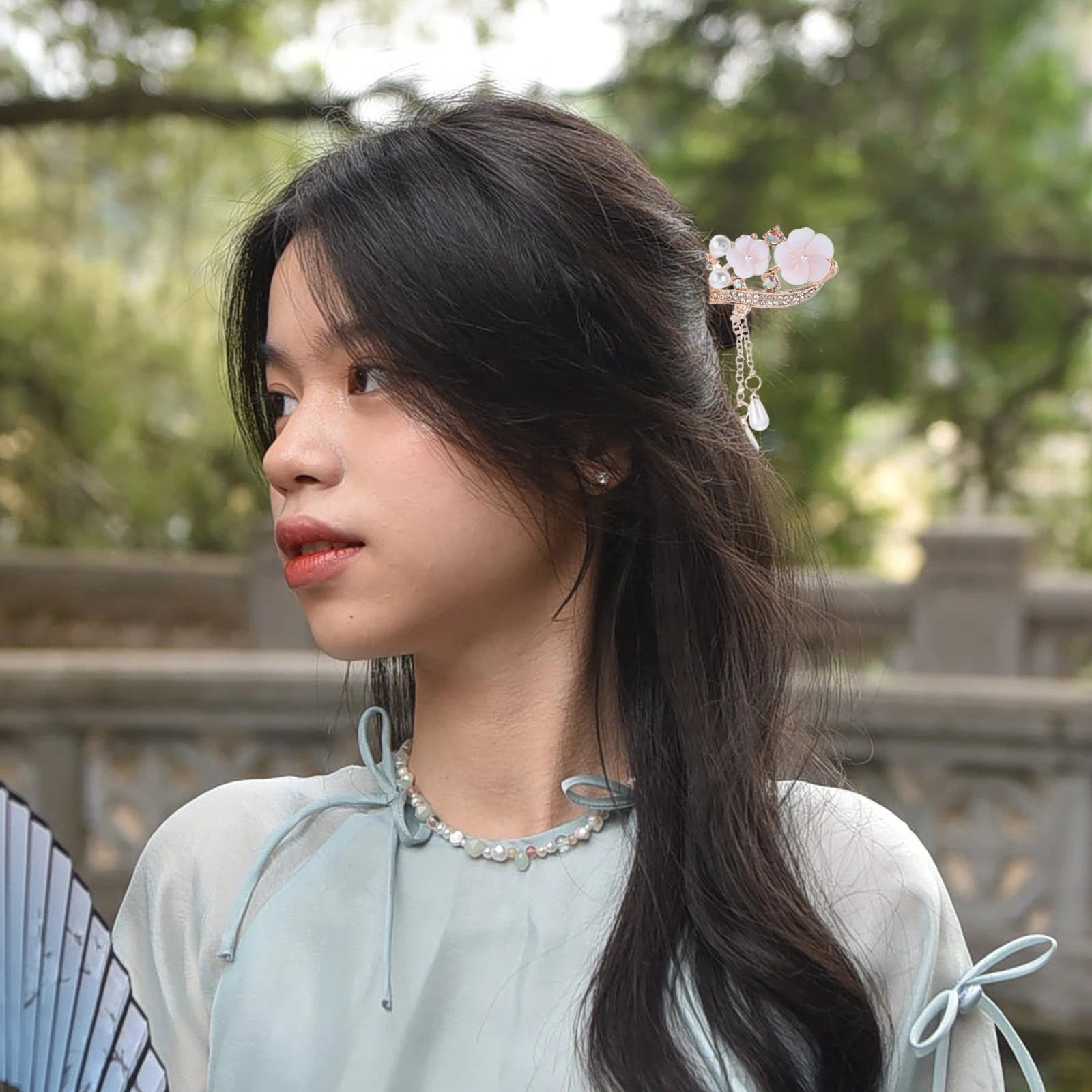 

2pcs Vintage Hair Sticks Retro Style Flower Hairpins Tassel Alloy Accessories for Women Party Performance Casual Wear