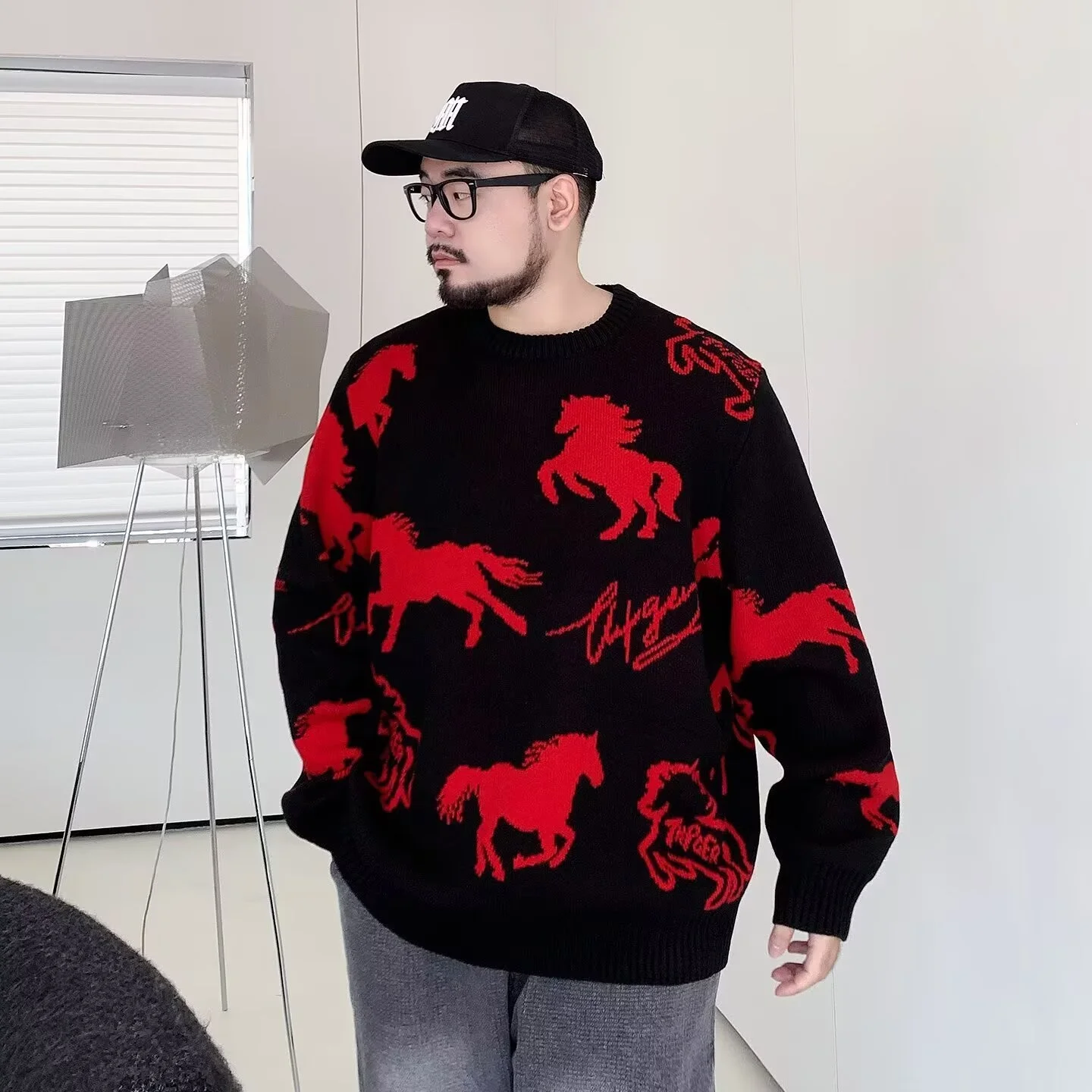 

Свободный крой, круглый пуловер Ne, трикотаж, женский повседневный американский шлейф, большой размер 250, осенне-зимний модный разрываемый пуловер...