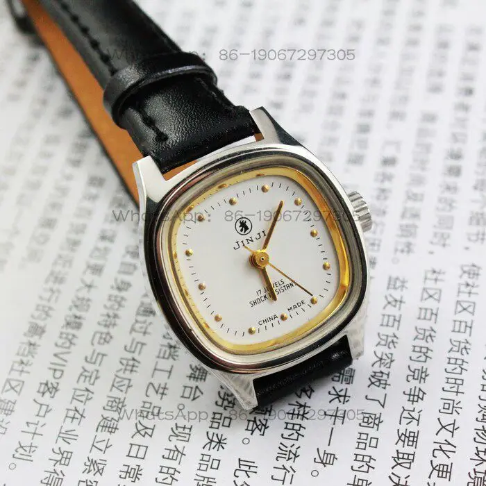 Original stock, produced by Shanghai Watch Factory, Golden Rooster Ladies Manual Mechanical Watch, diameter 26mm