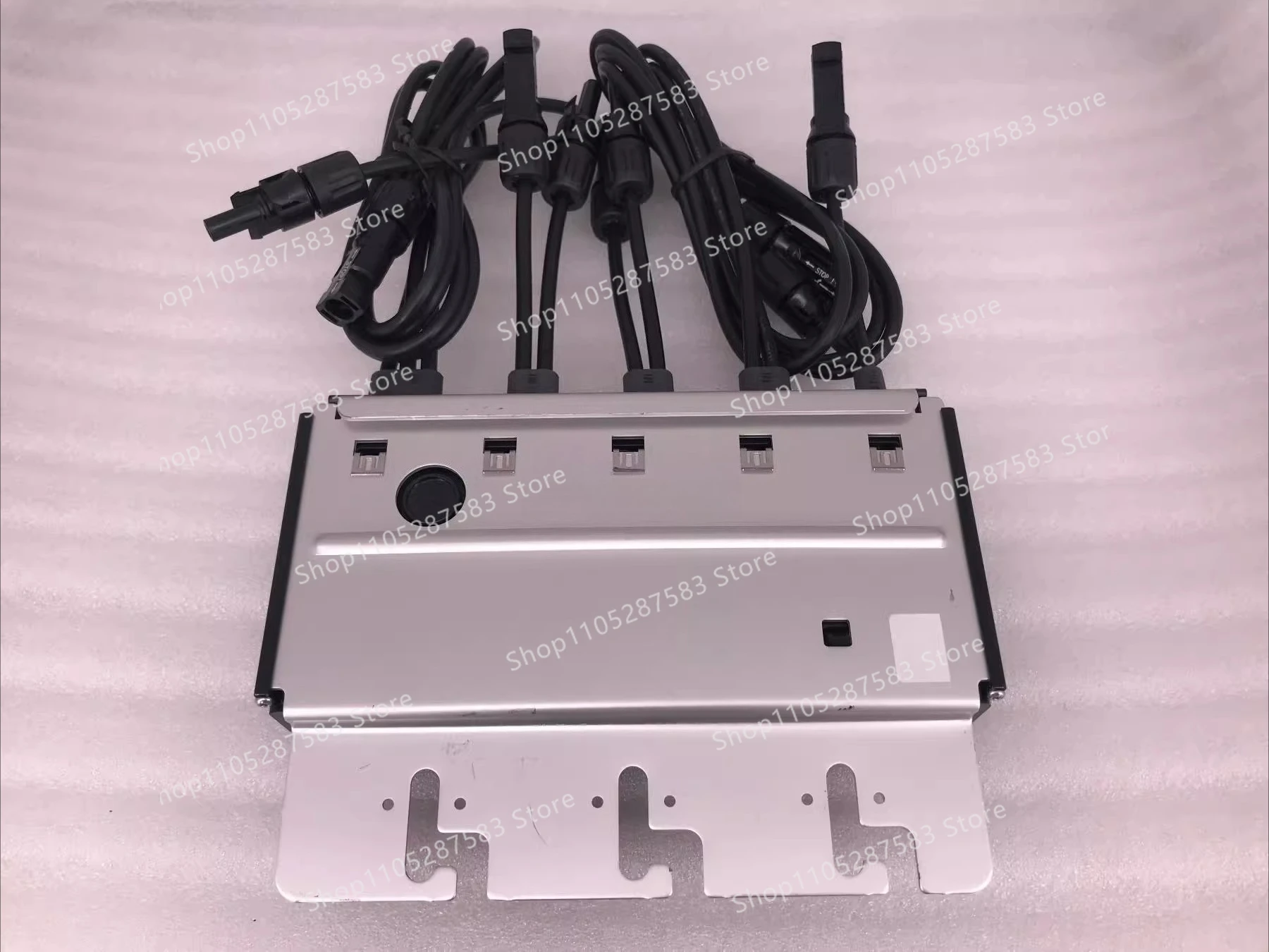Photovoltaic Solar Panel MPPT Single-Phase Inverter Power Optimizer M2640 Second-Hand