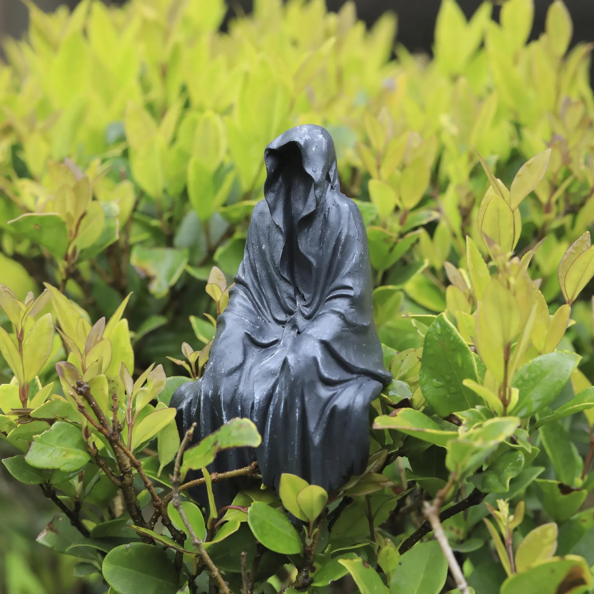 

Creative Garden Statue Horror Nazgul Ringwraith Action Figure Toys Doll Decorations Model Halloween Gifts Outdoor Decor