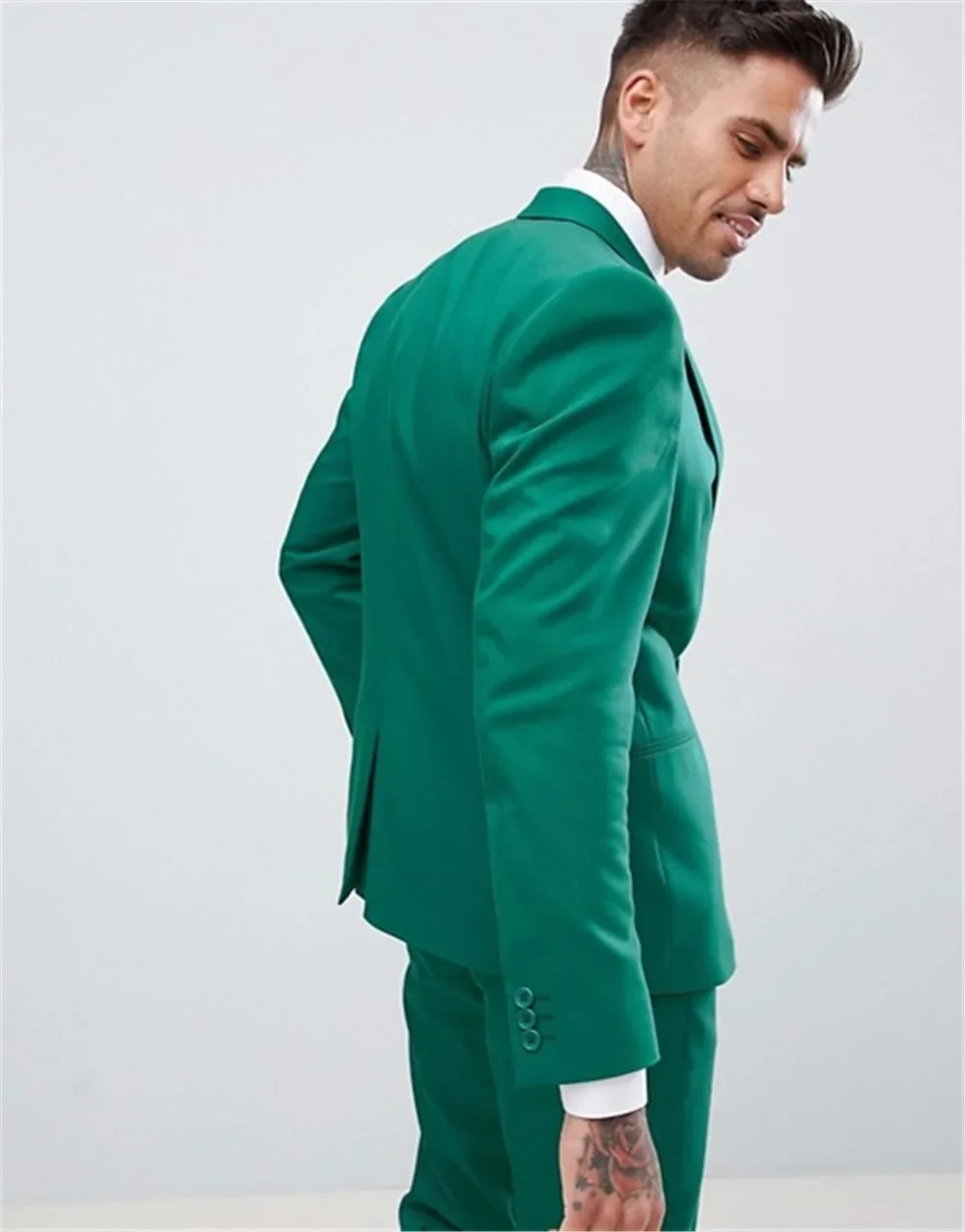 2024 Fashion Green Wedding Groom Tuxedos Men Suits High Quality Slim Fit Prom Blazer Hombre Custom 3 Piece Set Costume Homme