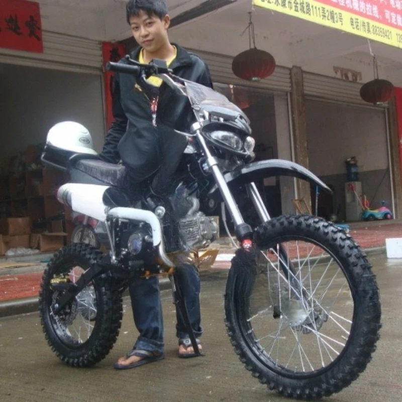 

Mountain motorcycle off-road motorcycle high configuration high tile race 125CC iron tank mountain bike