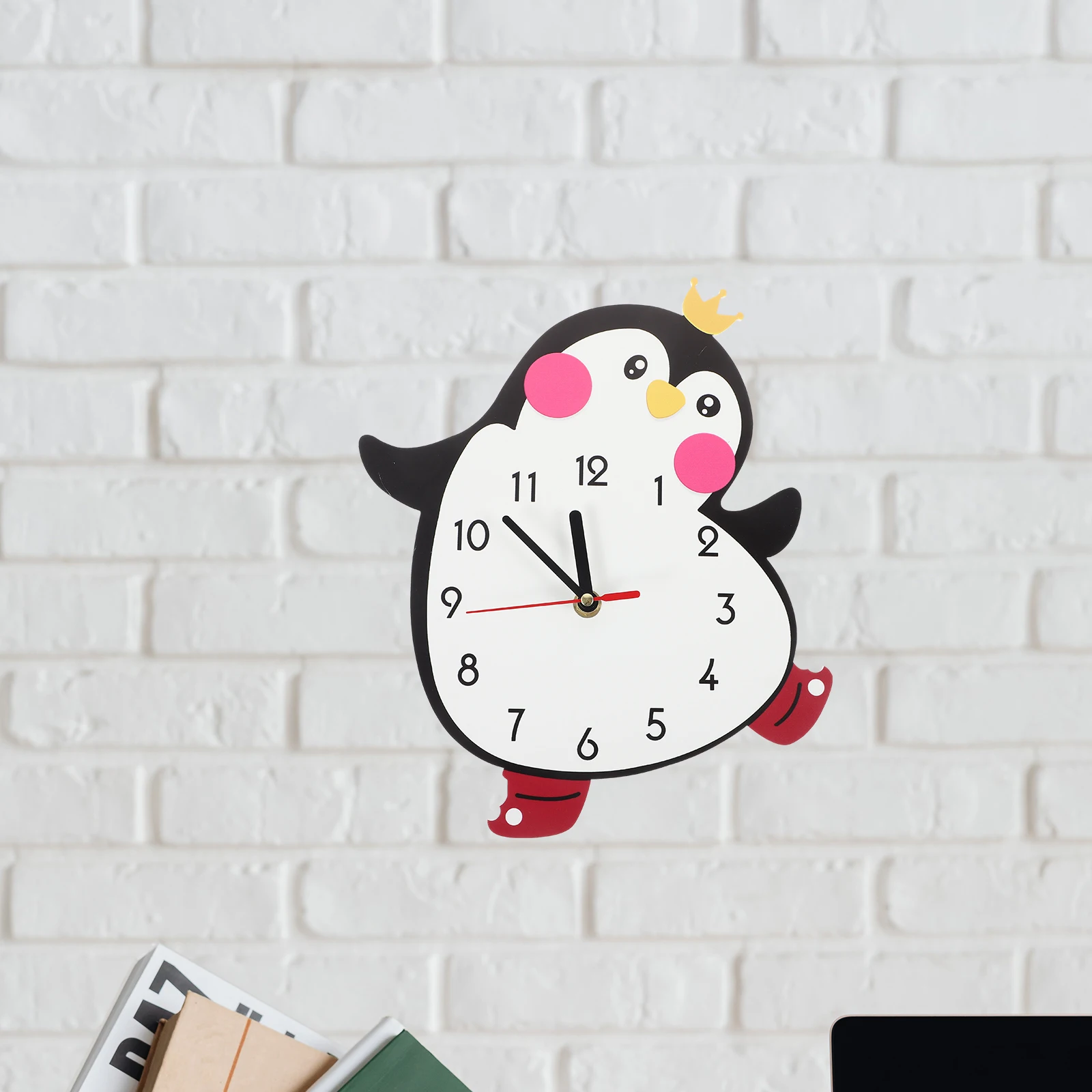 

Adorable Penguin Shaped Cartoon Wall Hanging Clock Kids Bedroom Decor Child Room Indoor Household Office Wall Clock Living Room
