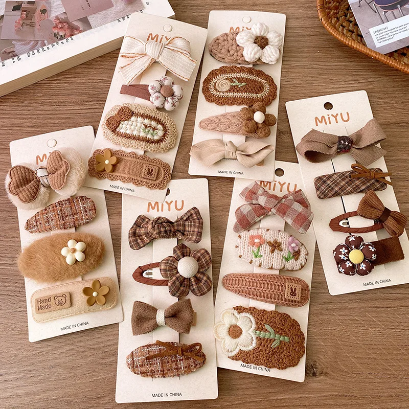 4 Teile/los Kaffee Farbe Stoff Plüsch Bogen Haar Clips Für Mädchen Blume Haarnadeln Kinder Süße BB Clip Gestreiften Haarspangen Haar dekoration – Detail 1