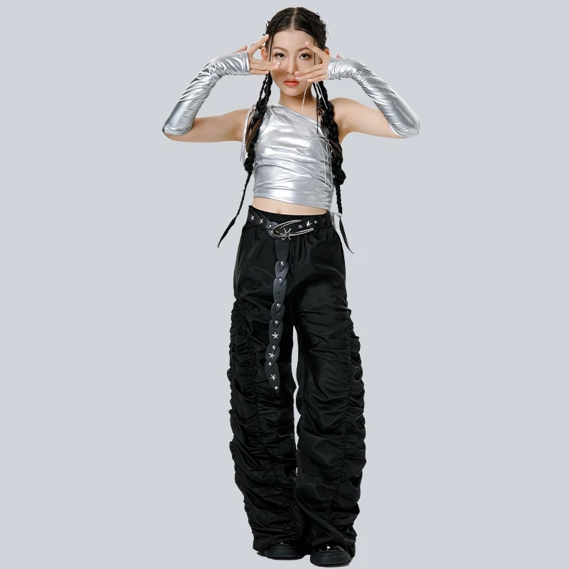 2025 Kinderen Hip Hop Dansvoorstelling Kostuums Voor Meisjes Zilver Tops Zwarte Broek Streetwear Jazzdans Podium Outfits DQS 20781