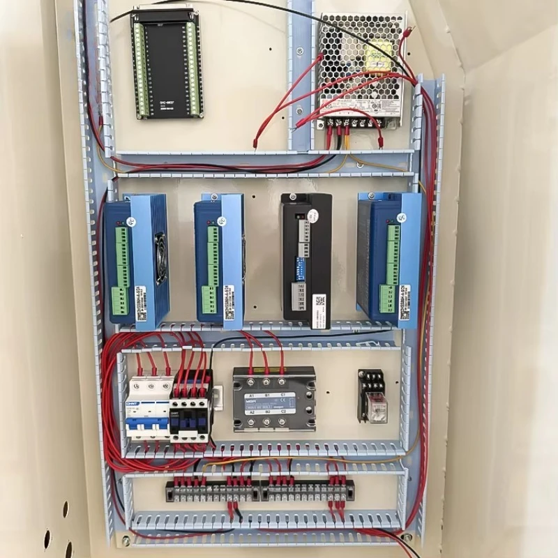 Máquina formadora de cepillos de alta velocidad con cepillo capitoné automático de 2-5 ejes