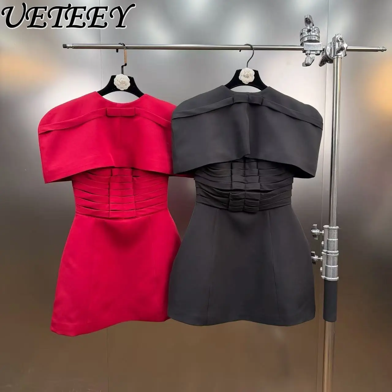 

2026 Spring New Elegant Fashion Short Cape-style Shawl Coat and Slim-fitting Strap Sexy High Waist Dress Two-piece Set