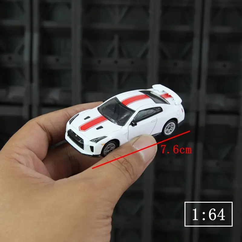 1: 64 simulação Nissan GT-R35, modelo estático, carro de presente colecionável de metal