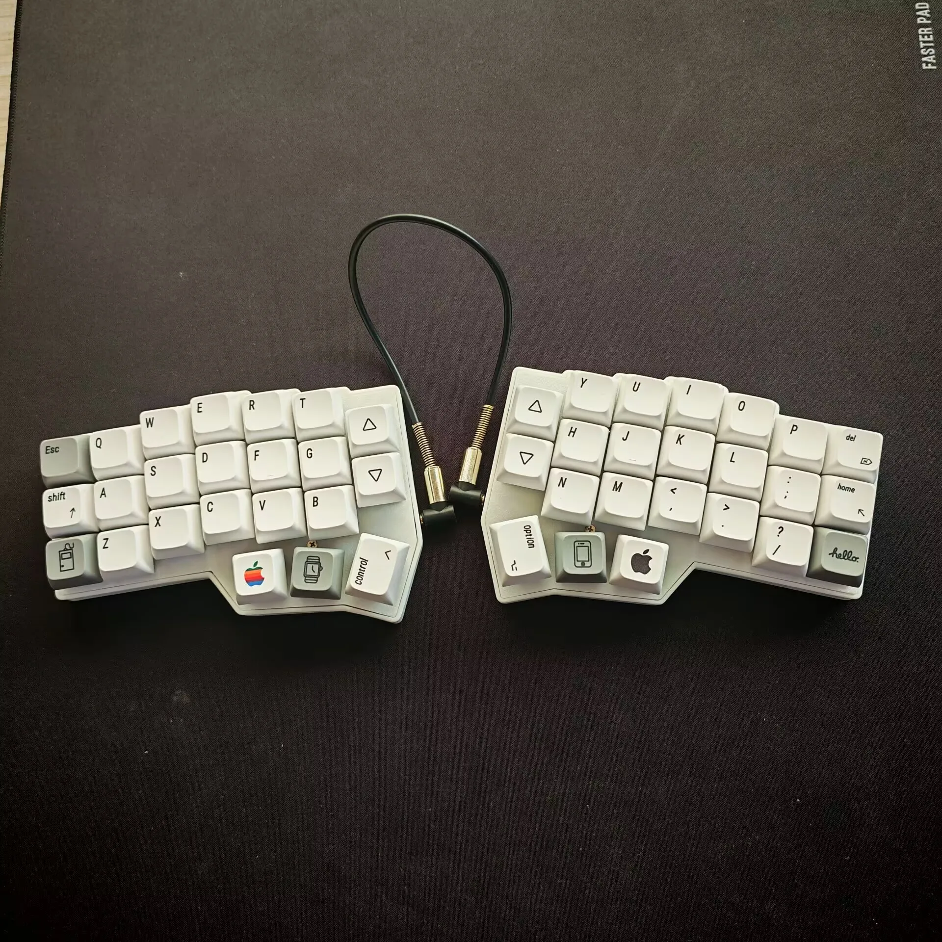 

НОВЫЙ комплект Corne V4.1 Split Teclado Brugico, индивидуальная проводная однорежимная RGB-подсветка, функция горячей замены, поддержка VIAL для переключателя MX