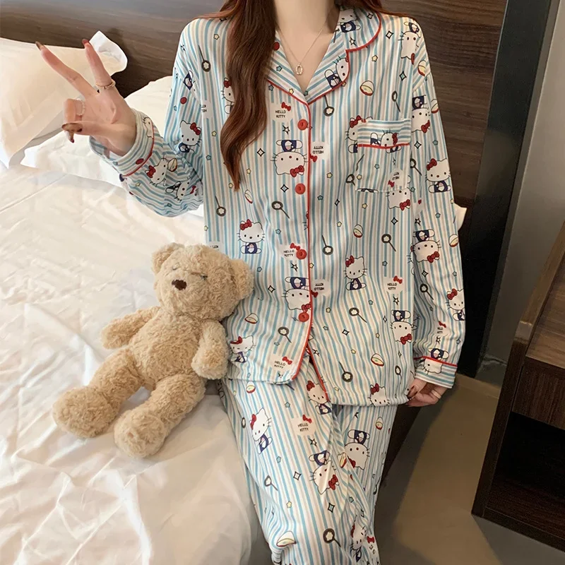 Sweet and cute Hello Kitty pajamas Sanrio cartoon loungewear simple casual women's two-piece set breathable pajamas