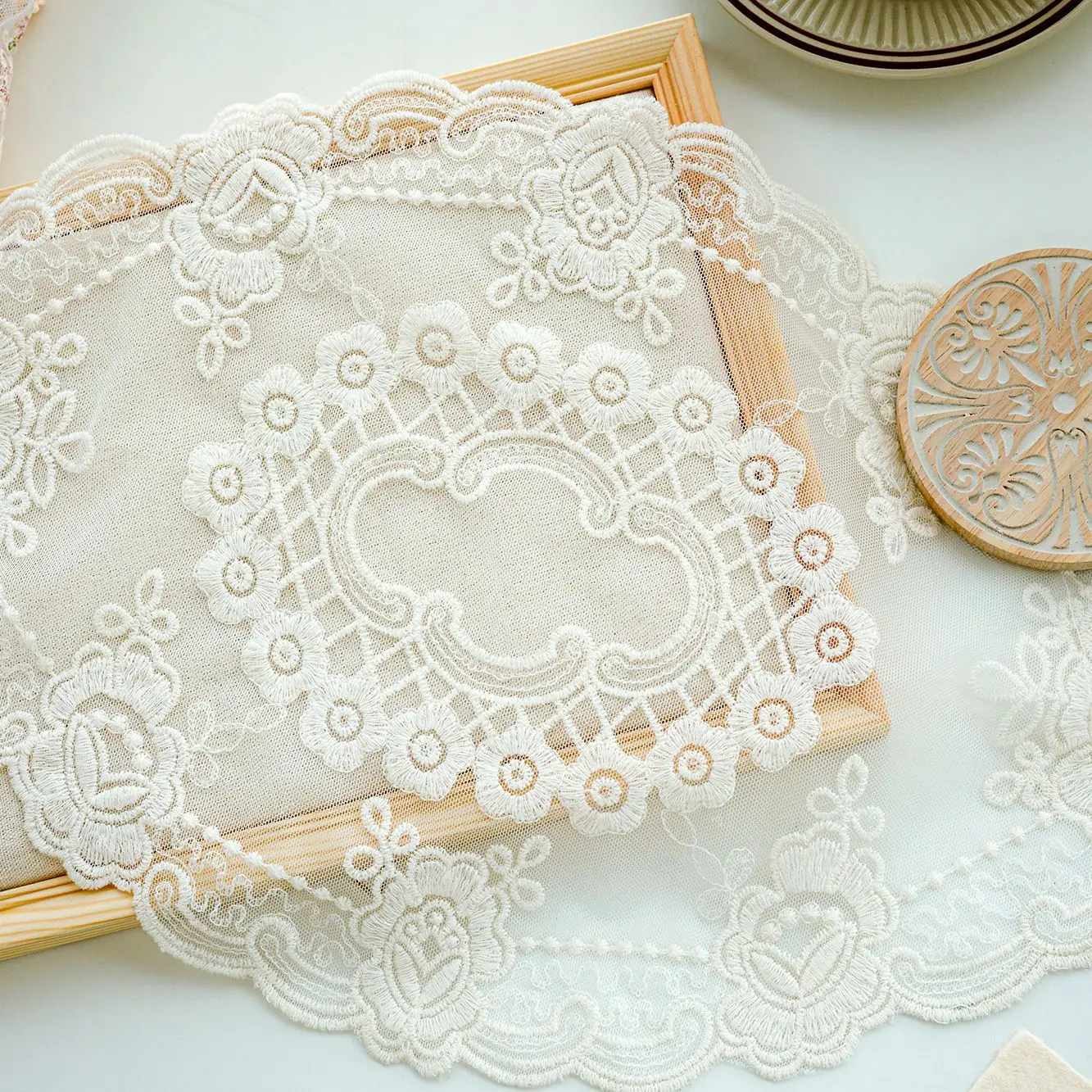 แผ่นรองแก้วลูกไม้ปักลายวินเทจแผ่นรองจานเสื่อรองจานภาพพื้นหลังอุปกรณ์ประกอบฉากการถ่ายภาพผ้าตกแต่ง