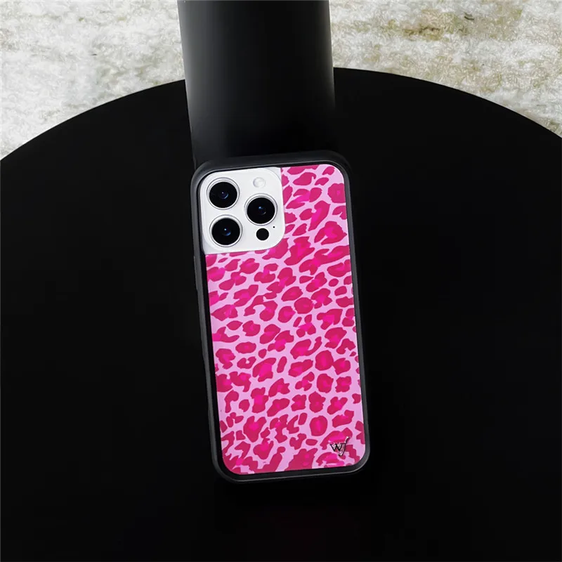 Wildflower مواء هريرة حالات آيفون 11 12 13 14 15 16 17 برو ماكس زائد 16pro الهواء ليوبارد البقرة الشطرنج wf غطاء الهاتف