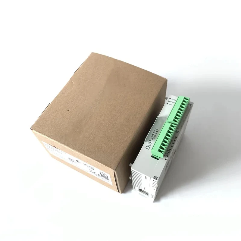 Módulo de controle de temperatura série SLIM DVP02TUR-S novo