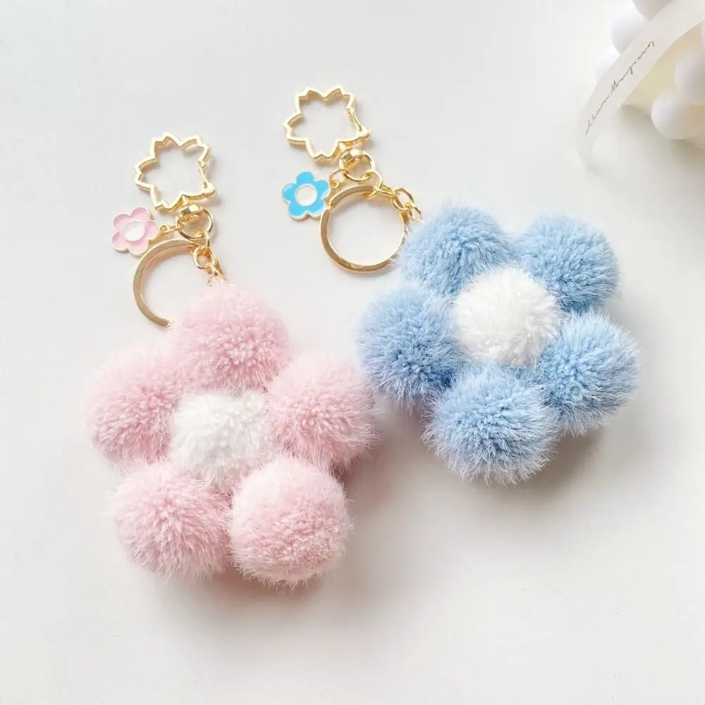 Ornaments Plush Key Buckle Bag Decoration Women Key Chain Cartoon Plush Pendant Flower Keychain Stuff Plush Toy Backpack Charms