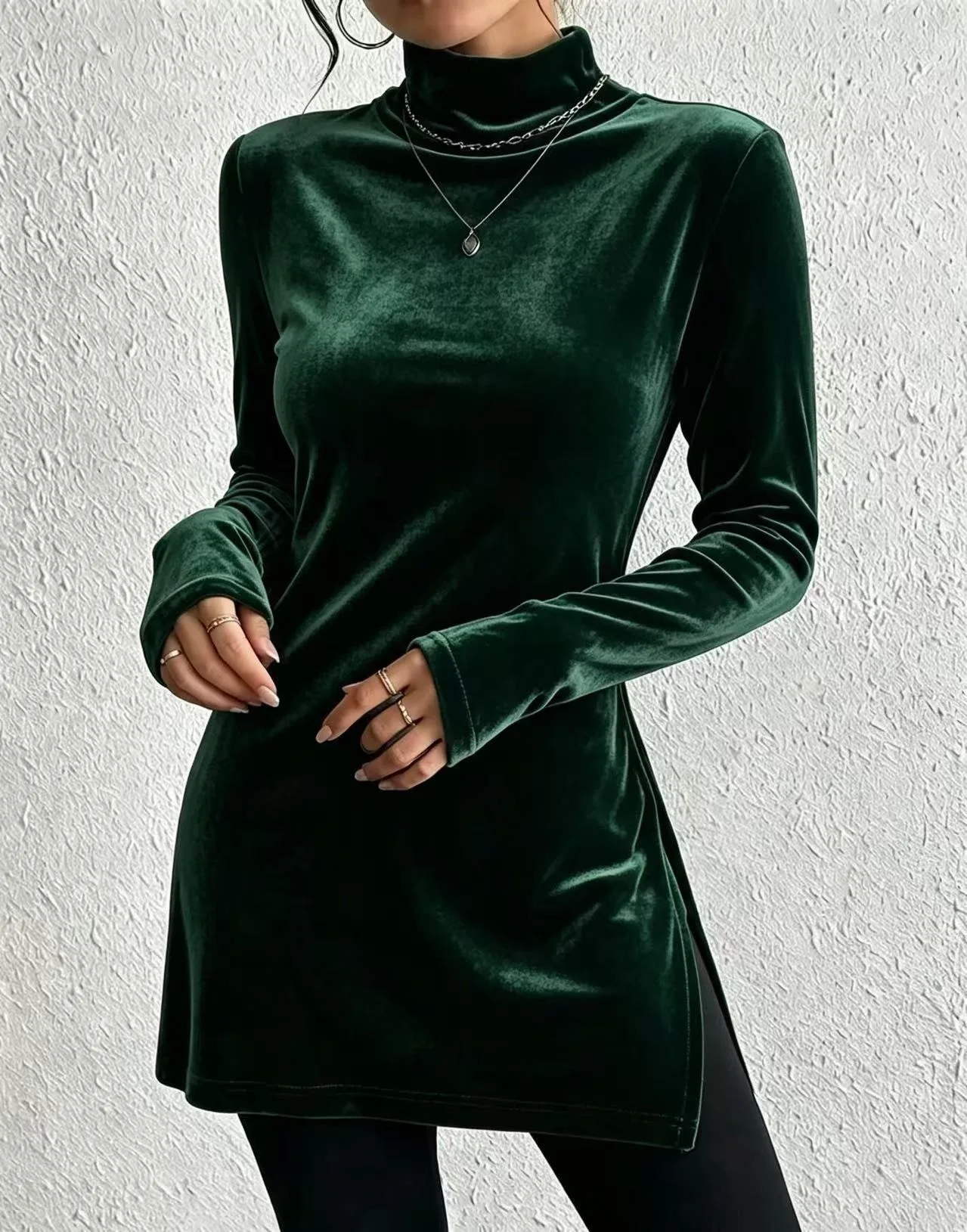 Women's Velvet Turtleneck Long Top with Side Slit, Slim Fit Long Sleeve Base Shirt for Fall and Winter, Cross-Border Wholesale