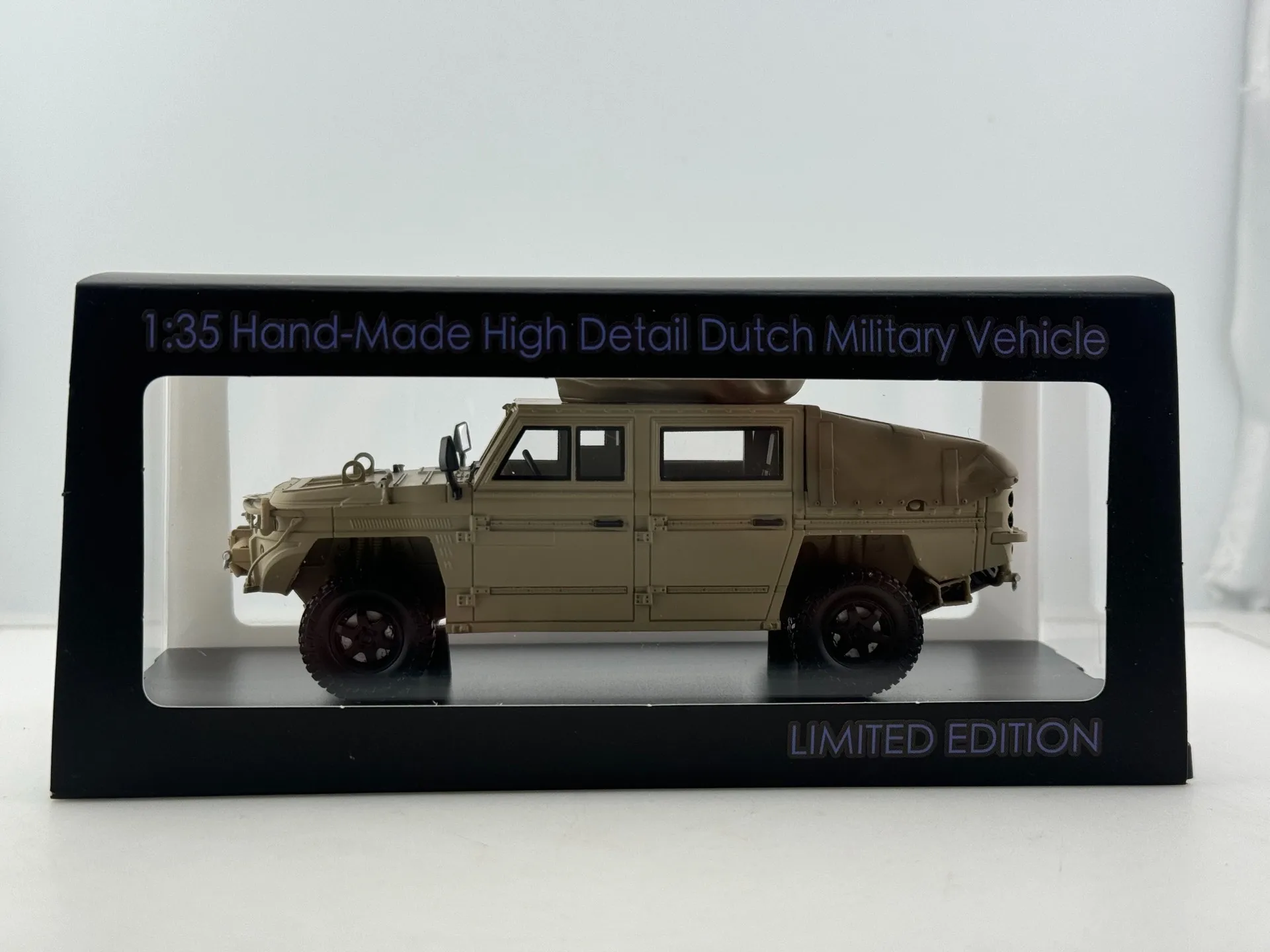 

Литой под давлением масштаб 1/35, голландский штурмовой автомобиль, полимерная модель автомобиля, Коллекционная игрушка, подарок, сувенир, украшение для дисплея