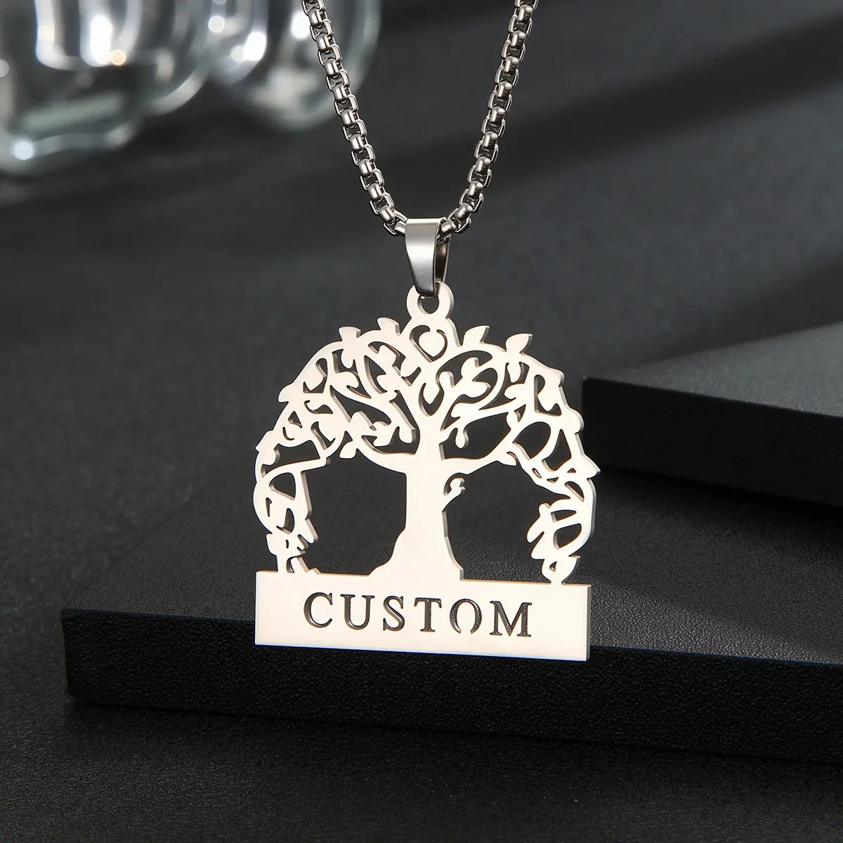 Custom Simple Trendy Hollow Tree Of Life Choker Necklace Pendant Neck Jewelry Accessories Women Men's Fashion Party Gift